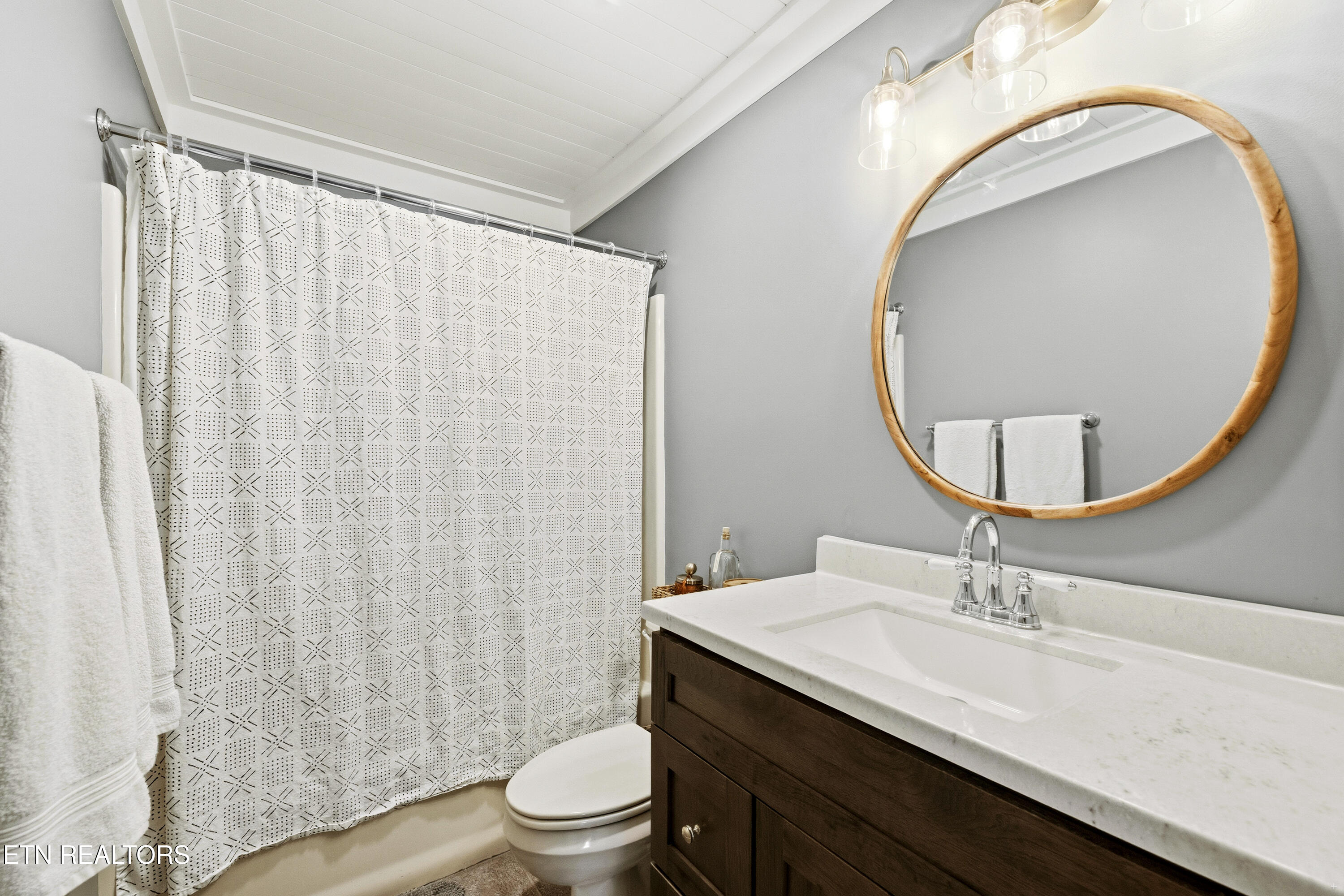 7714 Washington Pike