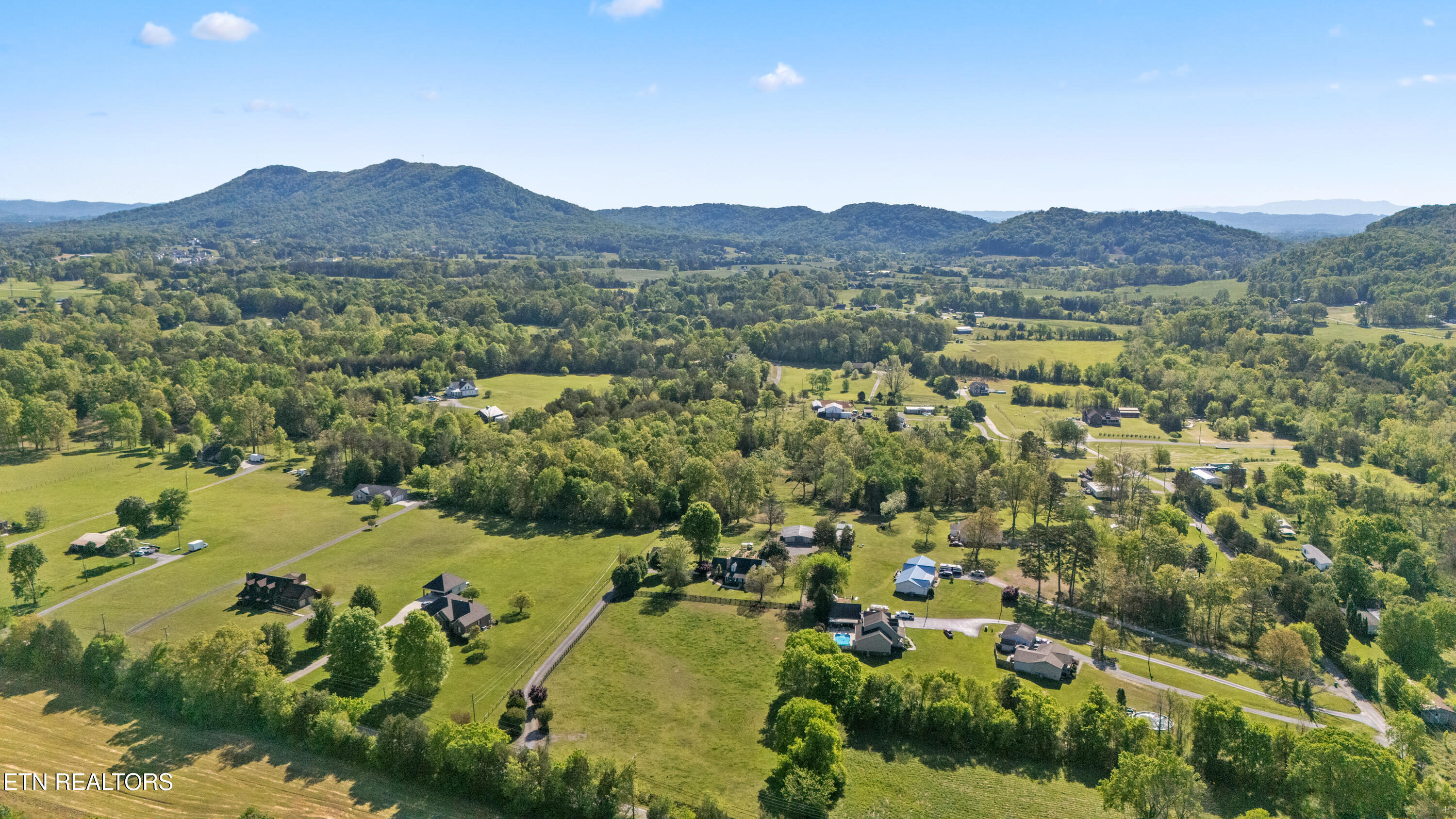 7714 Washington Pike