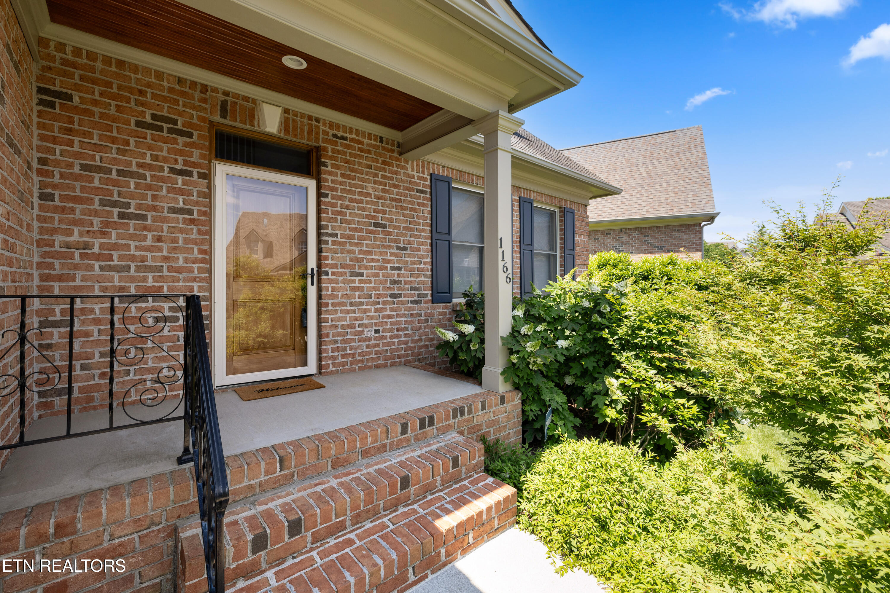 1166 Highgrove Gardens Way