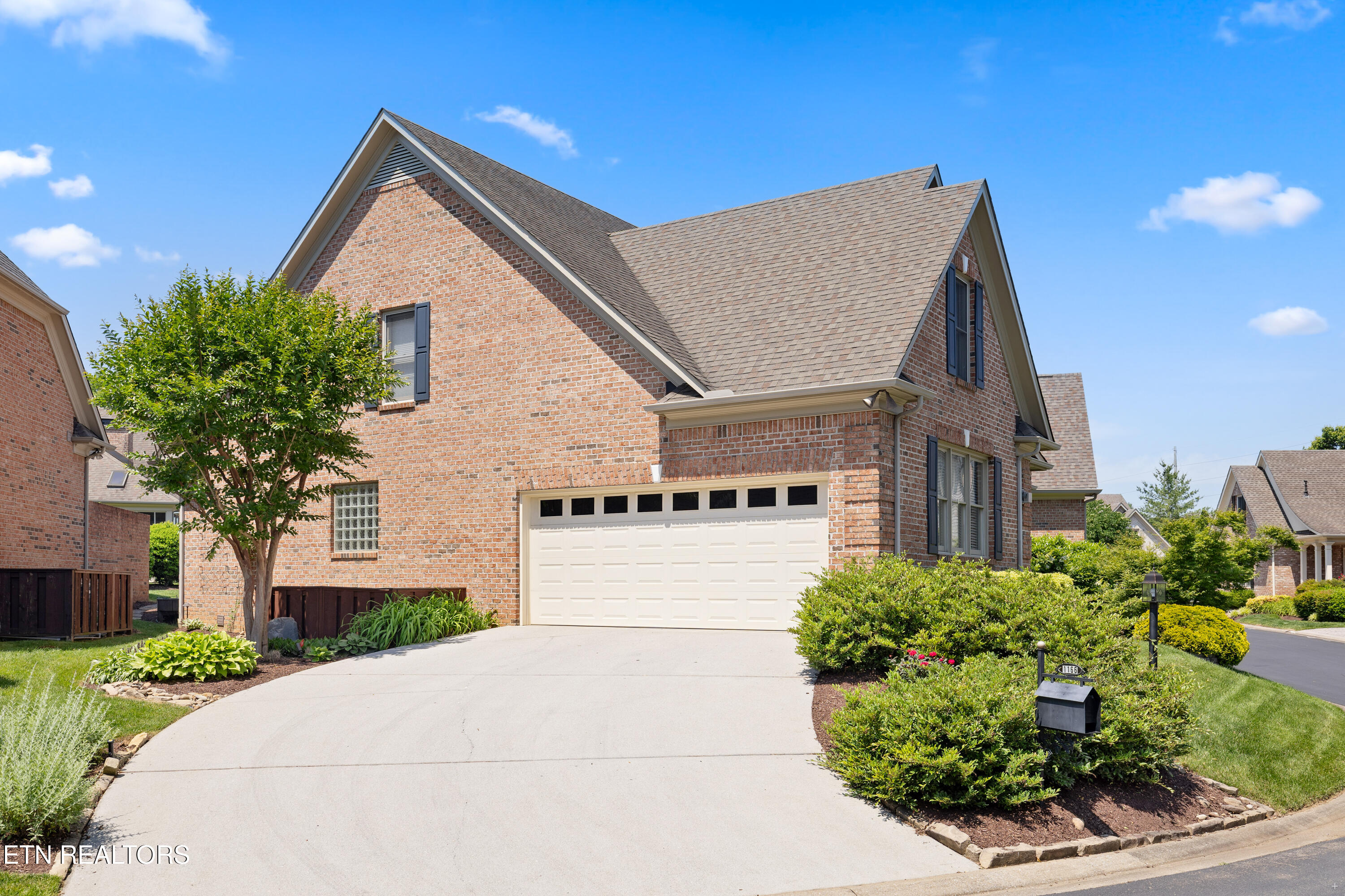 1166 Highgrove Gardens Way