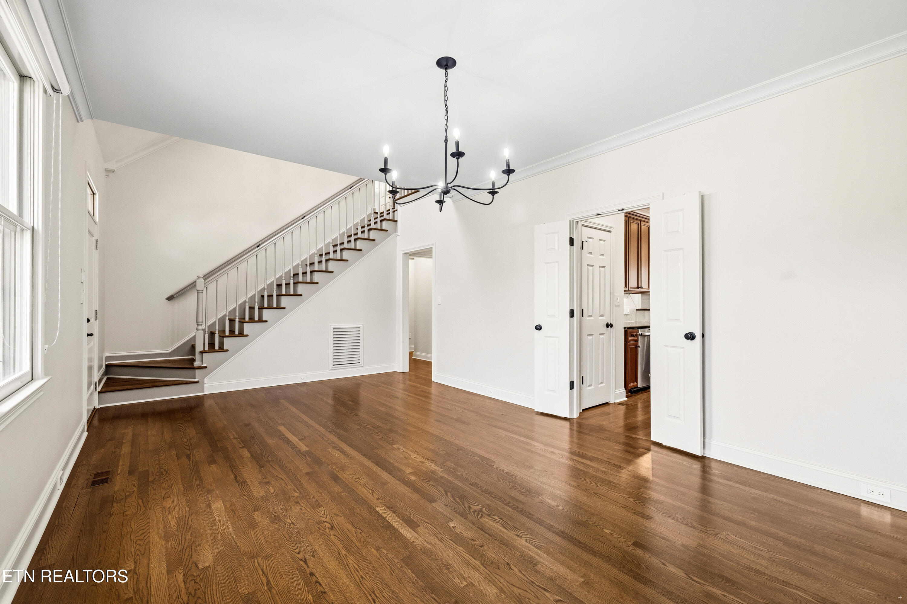 1166 Highgrove Gardens Way