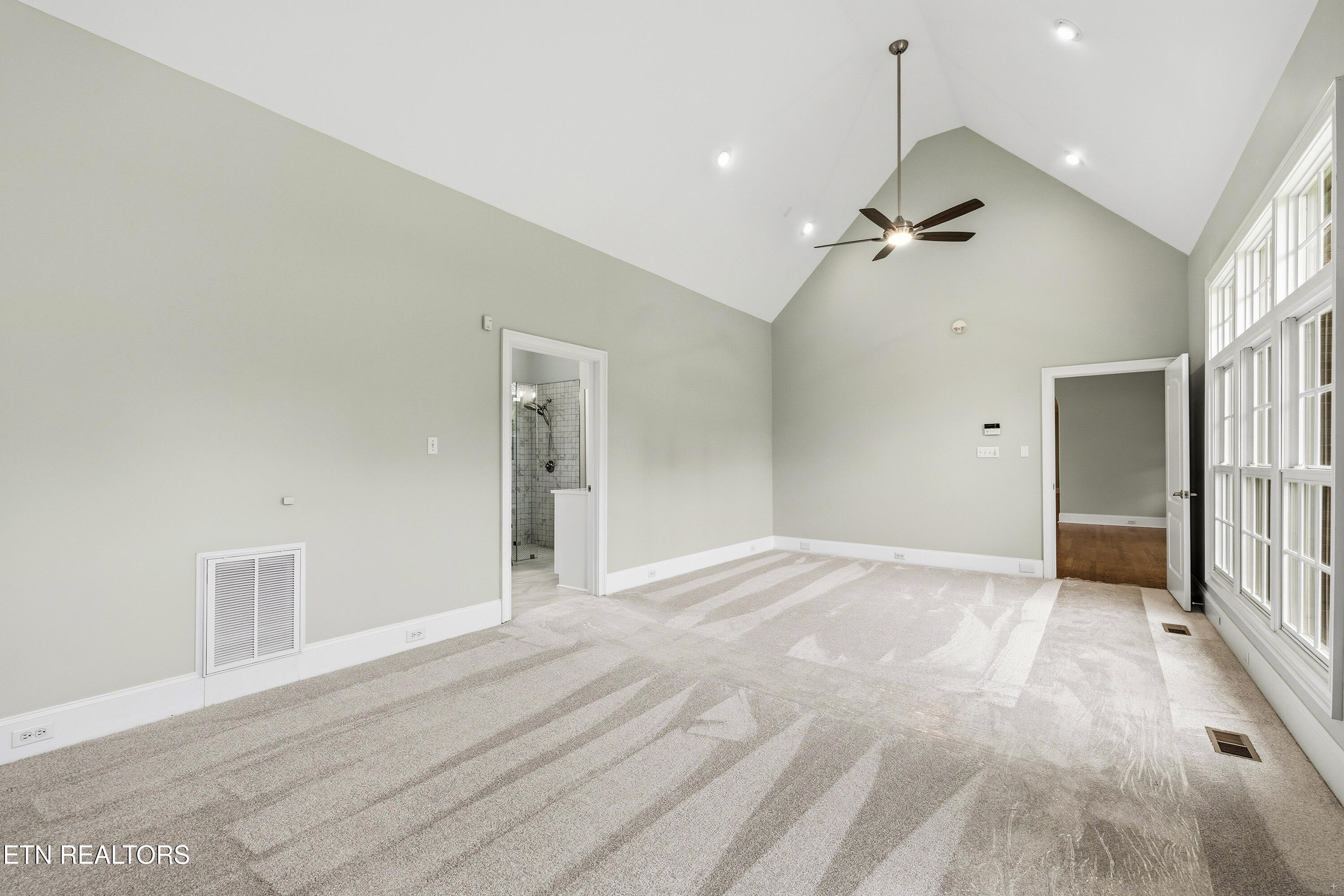 3746 Jackson Bend Drive