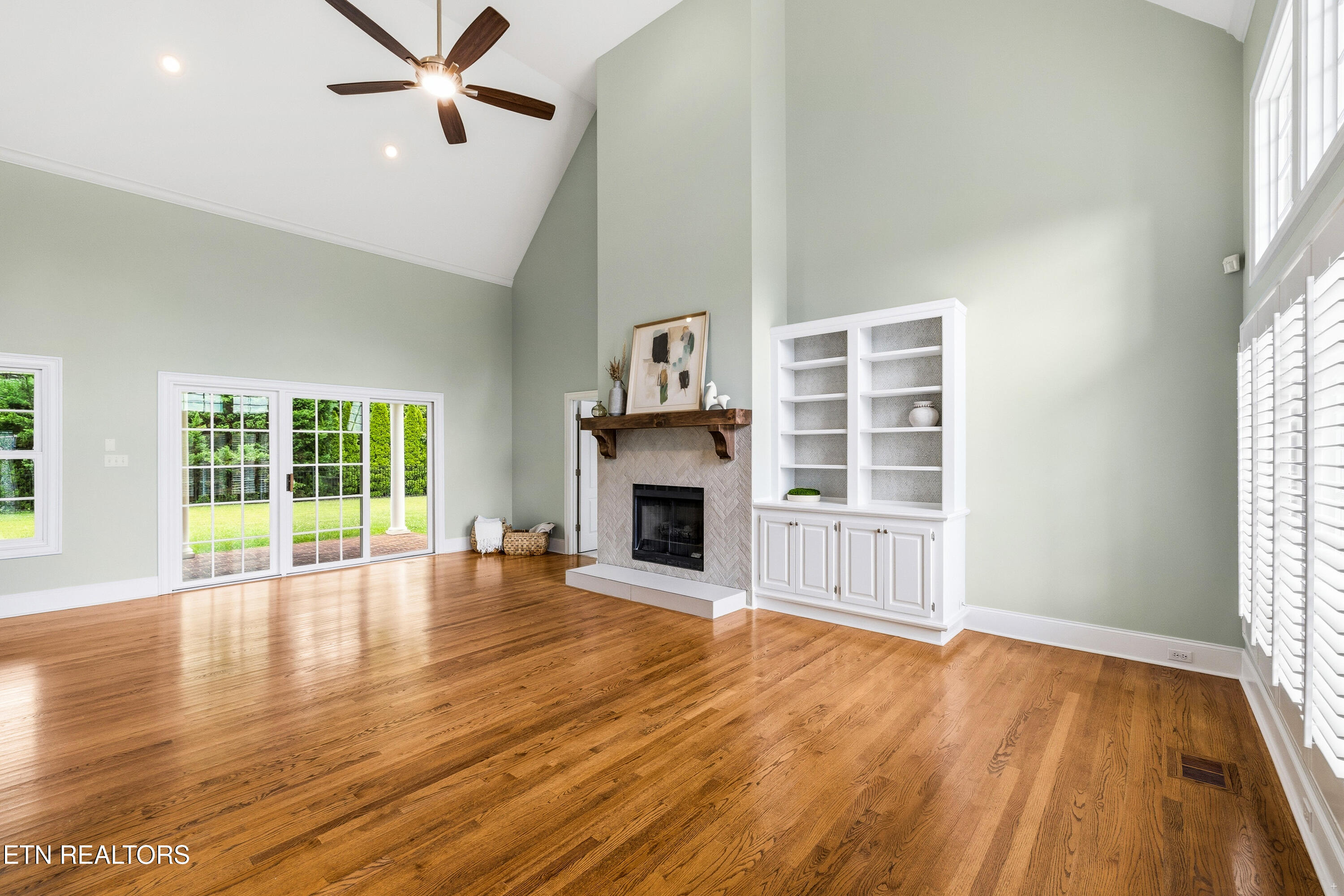 3746 Jackson Bend Drive