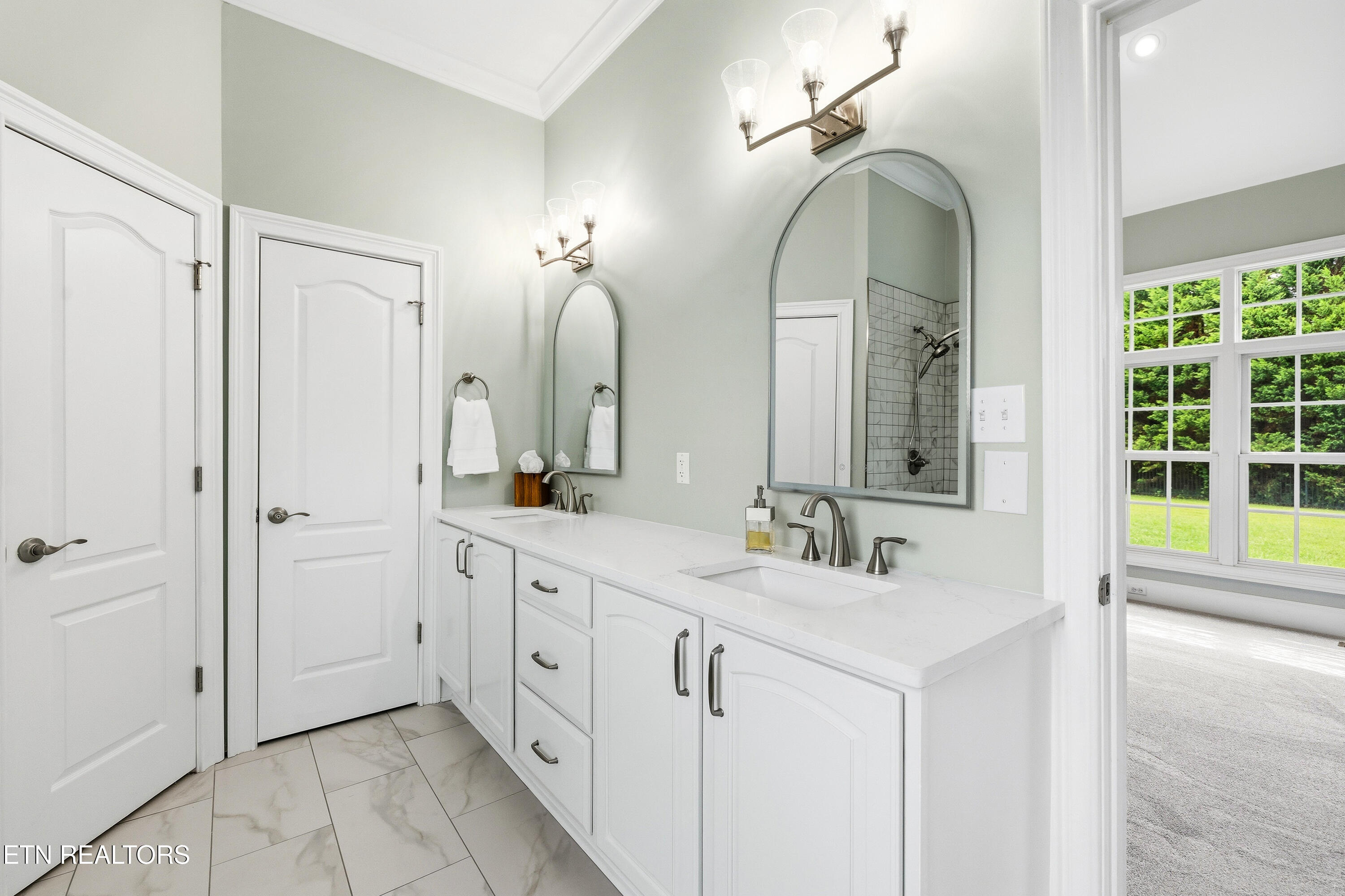 3746 Jackson Bend Drive