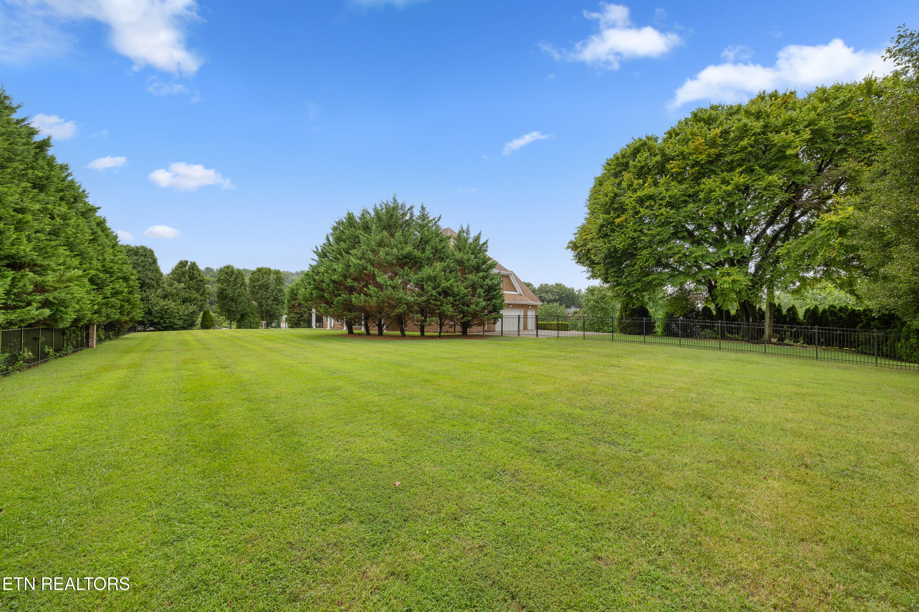 3746 Jackson Bend Drive