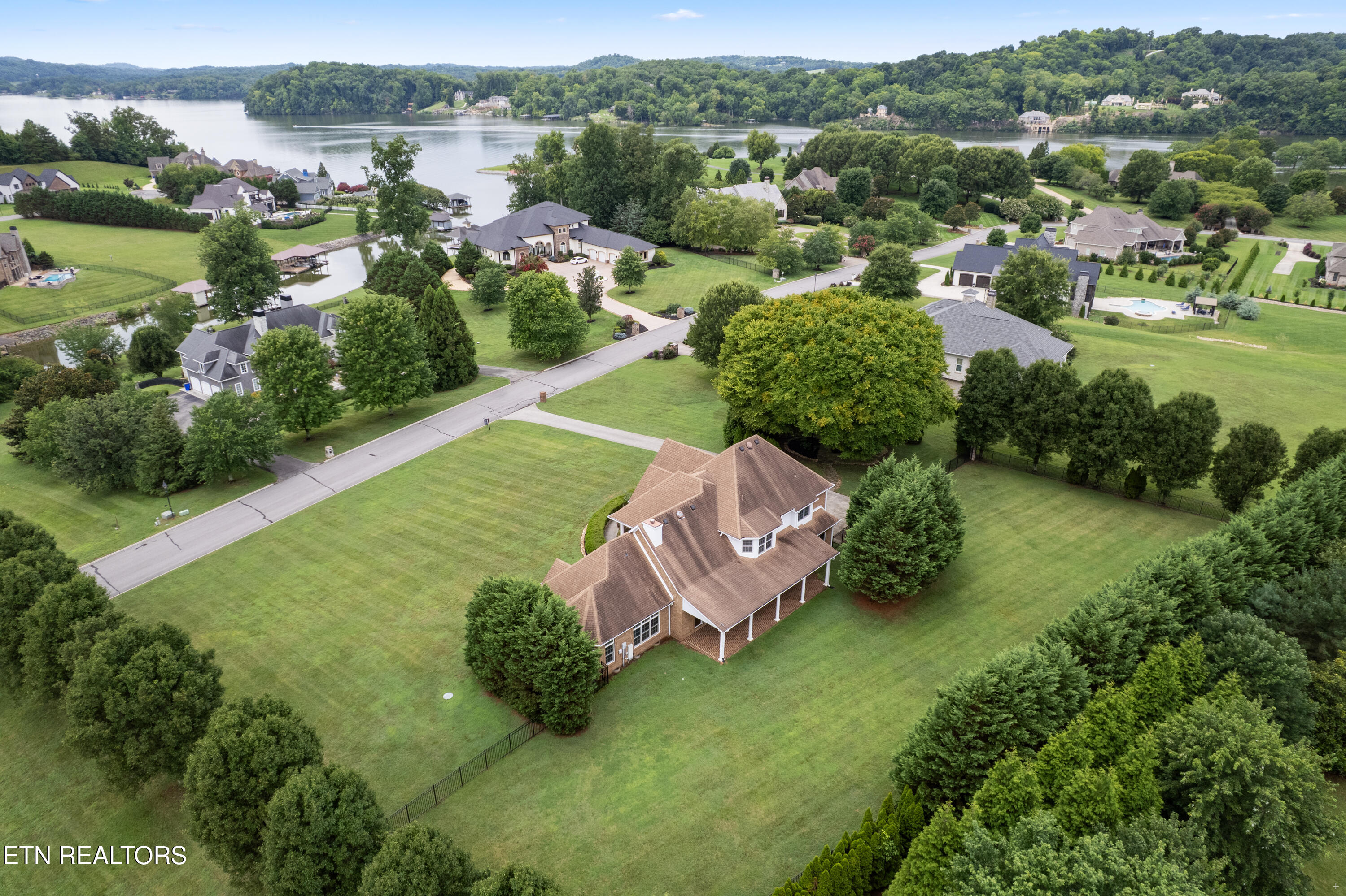 3746 Jackson Bend Drive