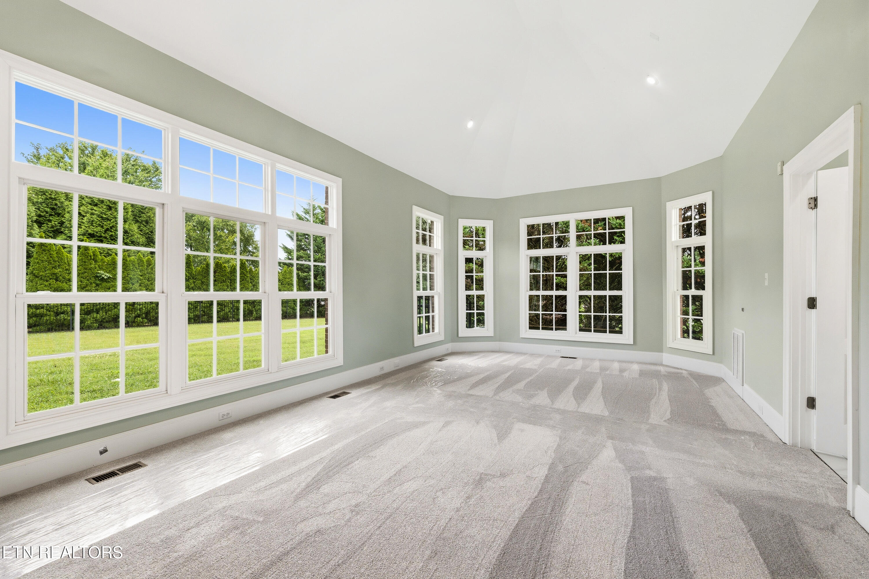 3746 Jackson Bend Drive