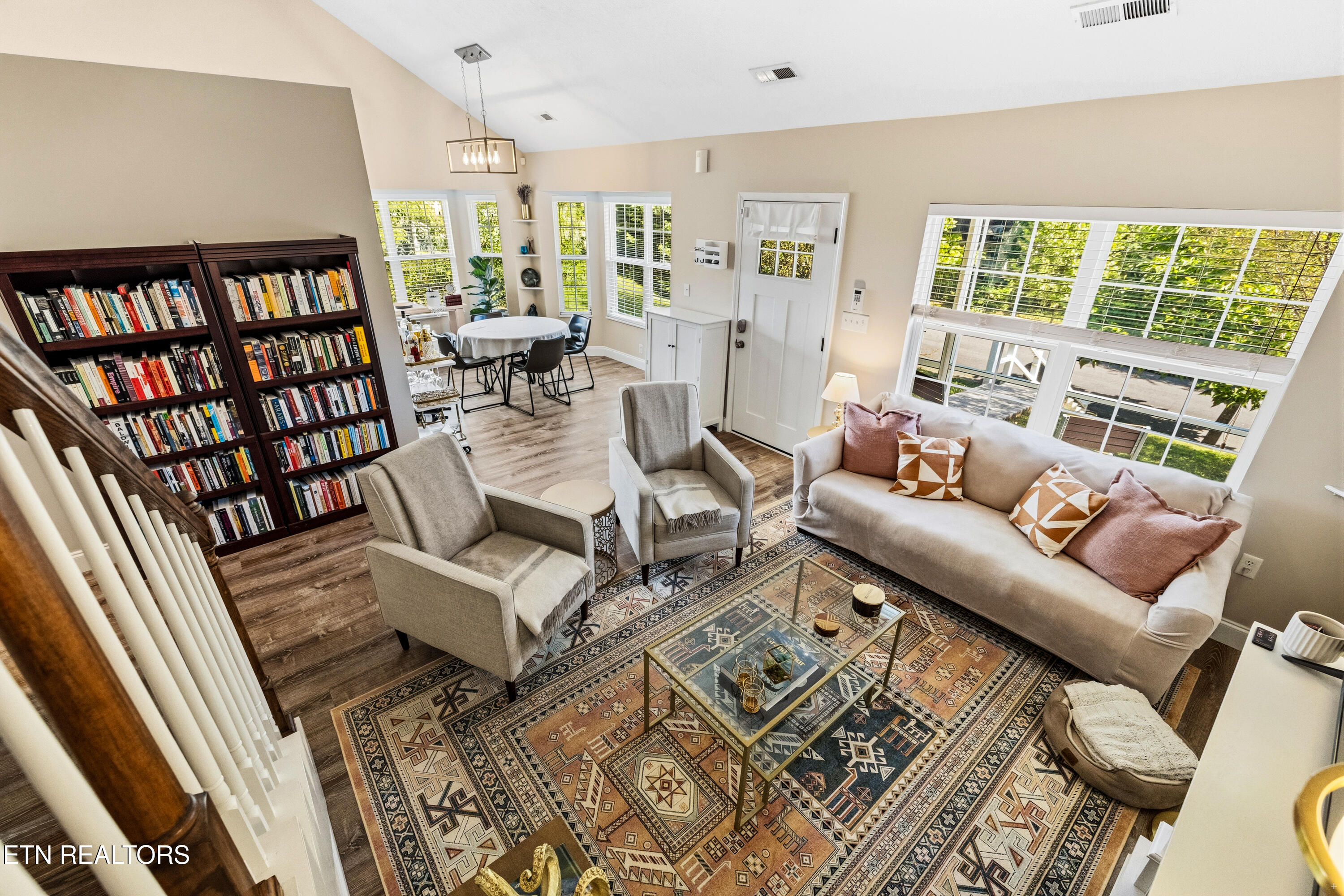 1126 Overton Place