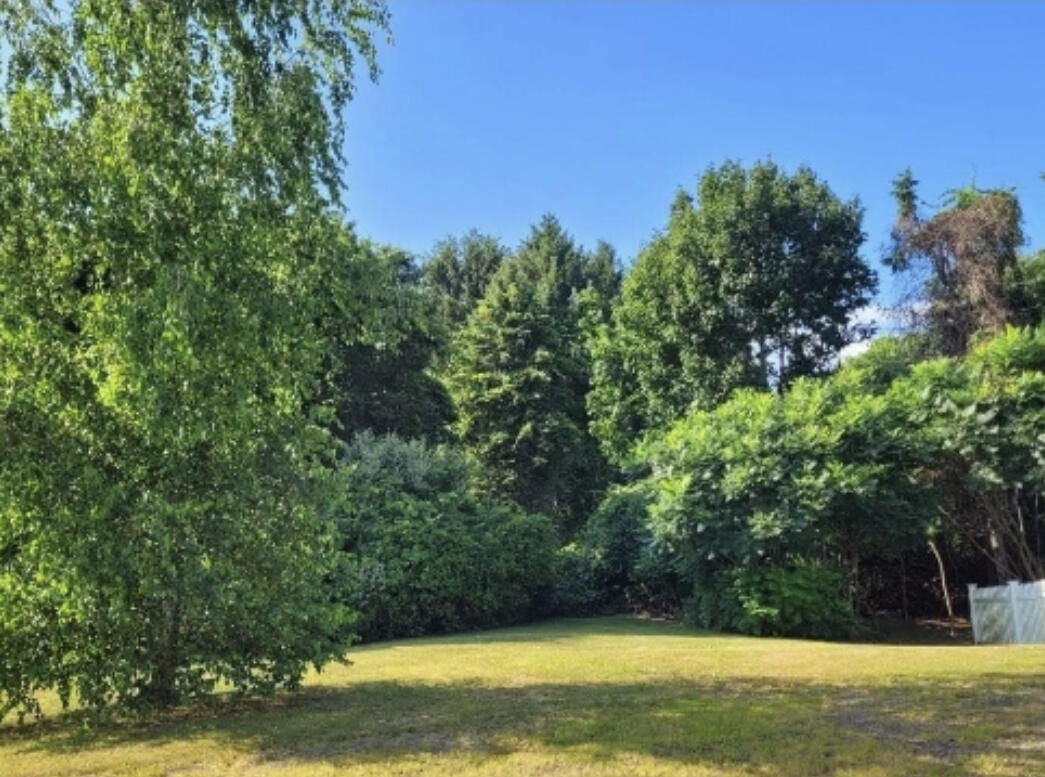 48 Henry Drive