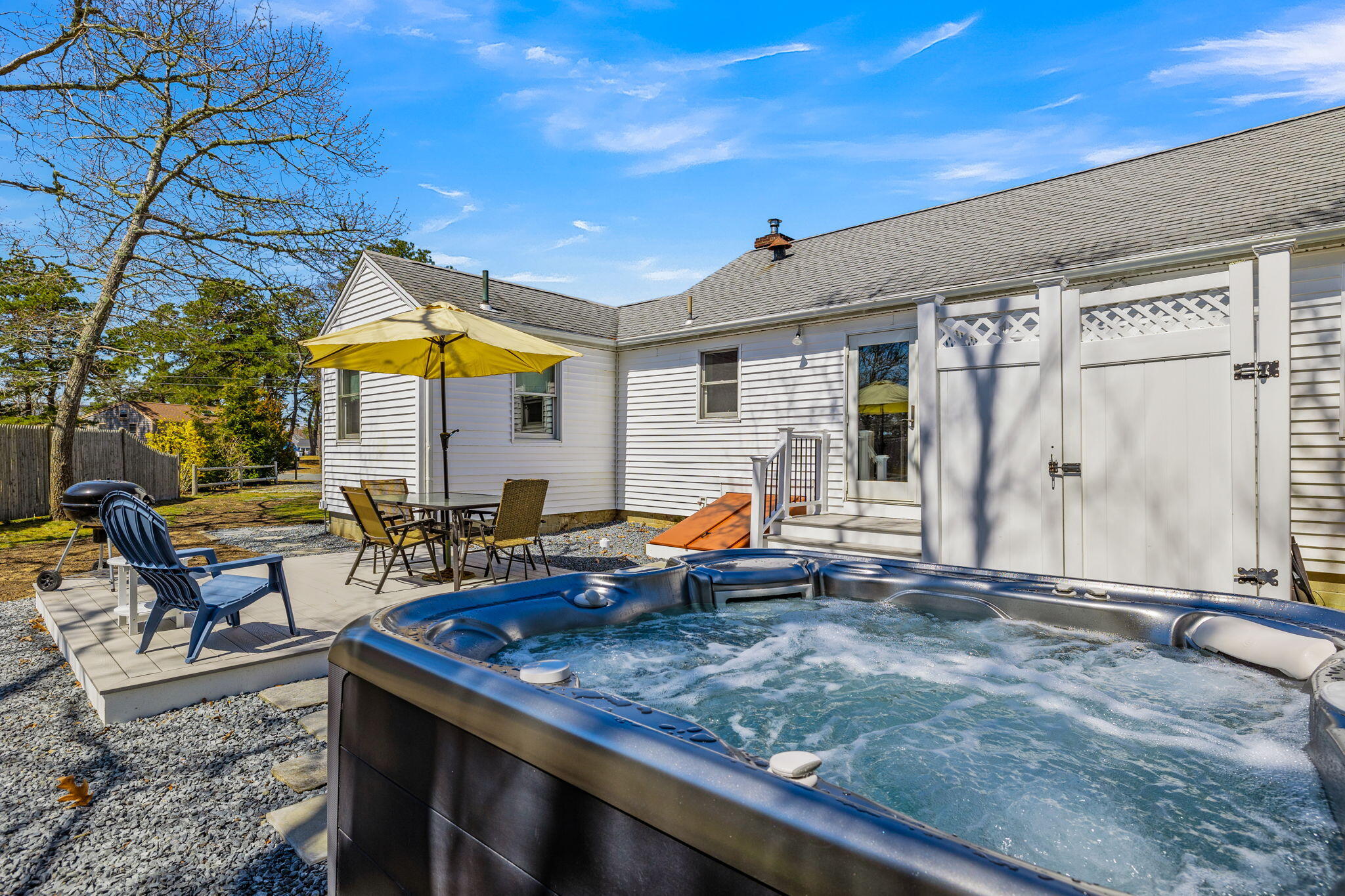 121 Lower County Road