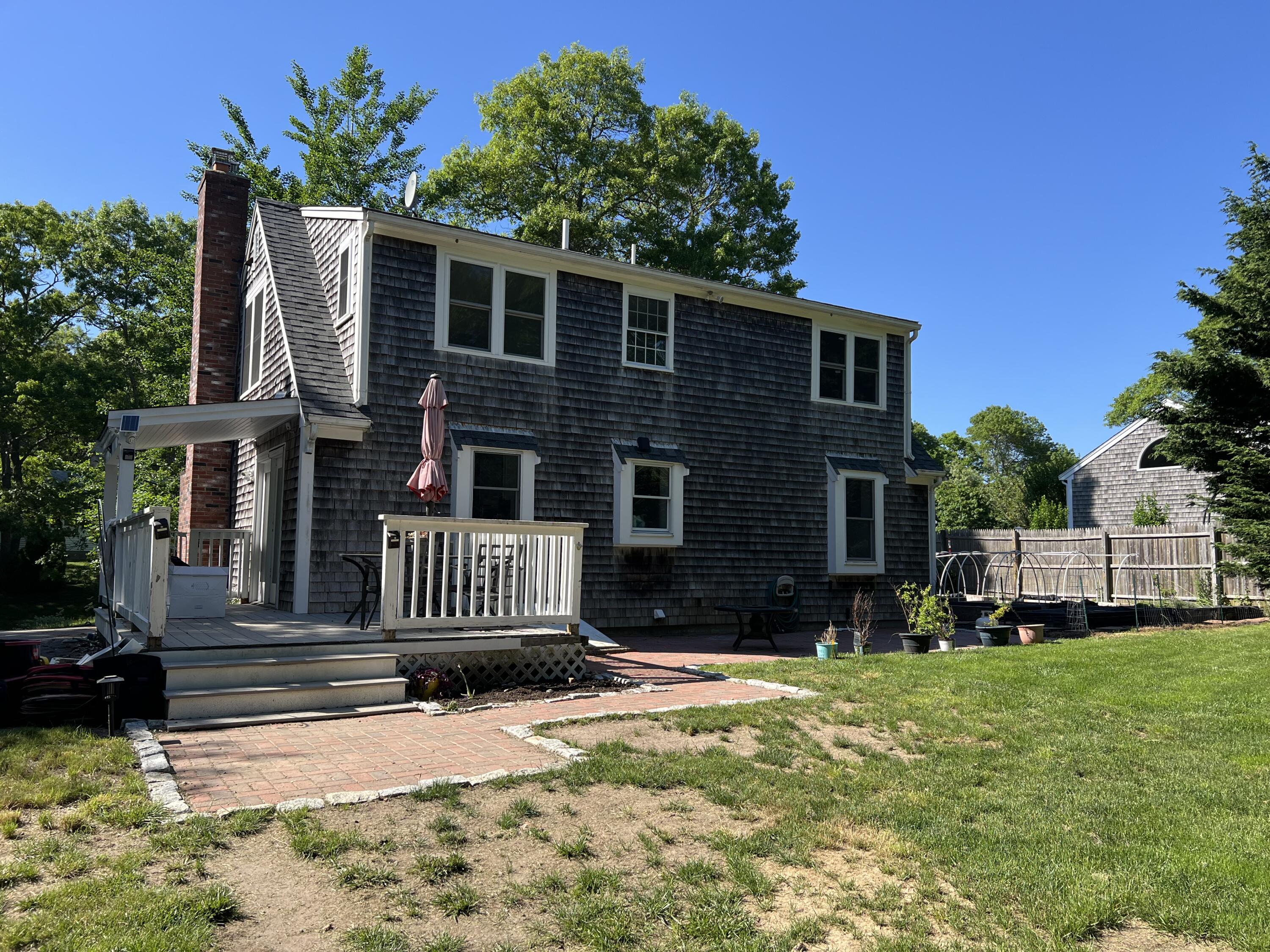 26 Leamington Lane