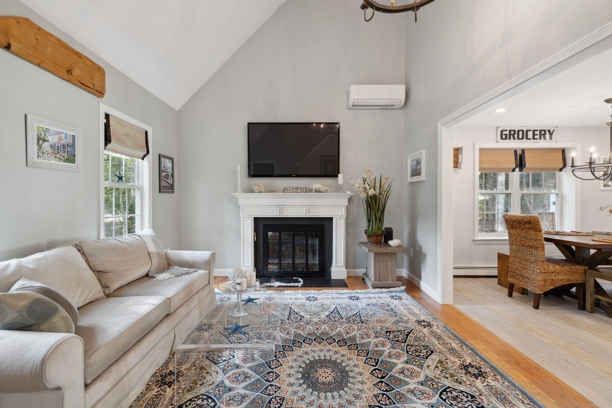 37 Quashnet Road