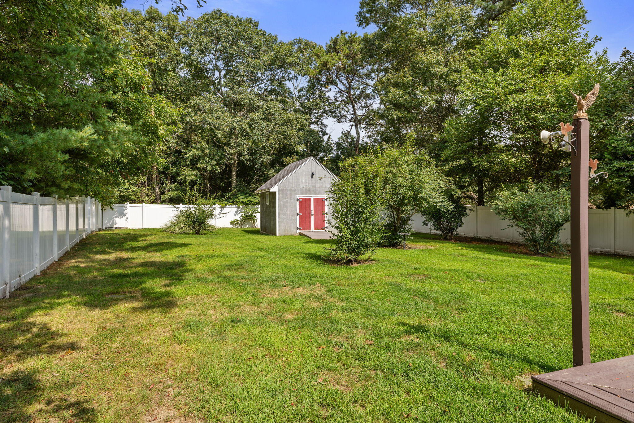 37 Quashnet Road