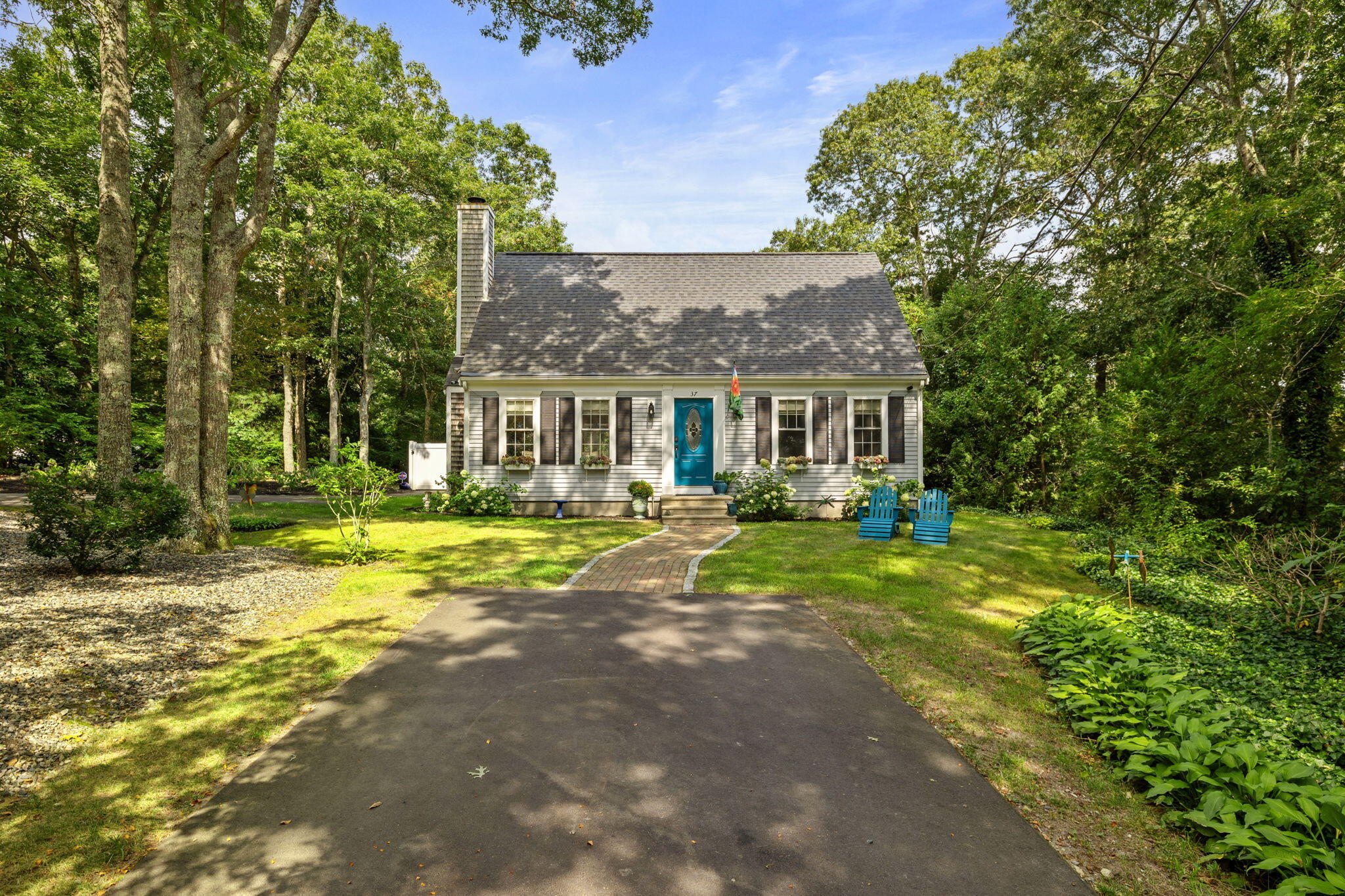 37 Quashnet Road