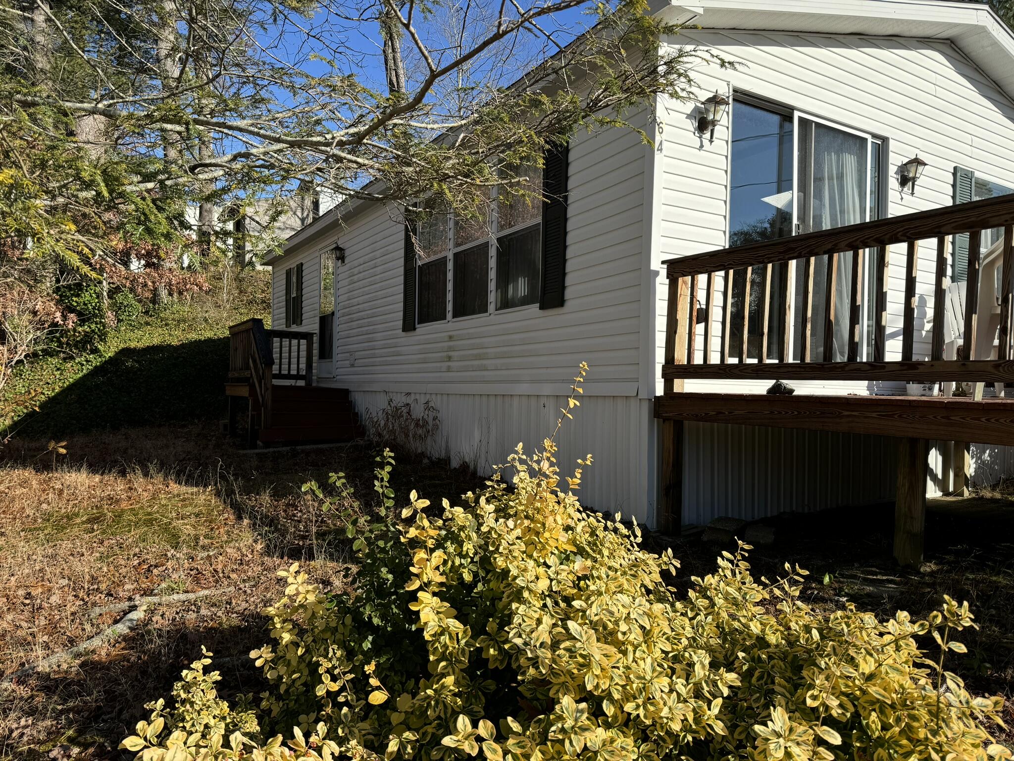 300 Nathan Ellis Highway # 64