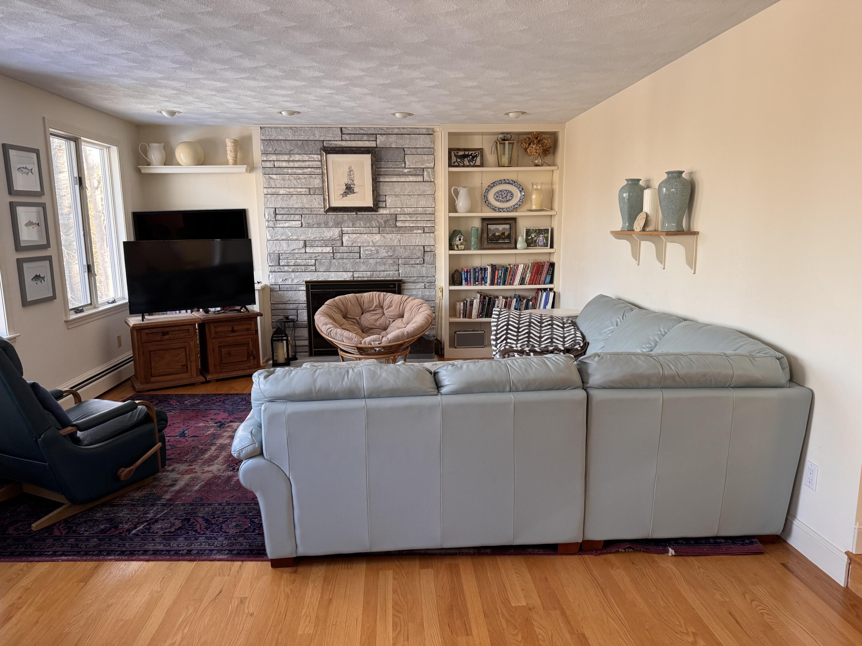 73 Clowes Drive
