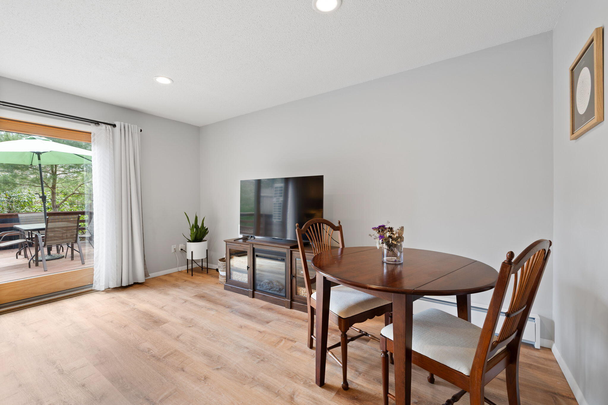 2 Roundhouse Road # 2