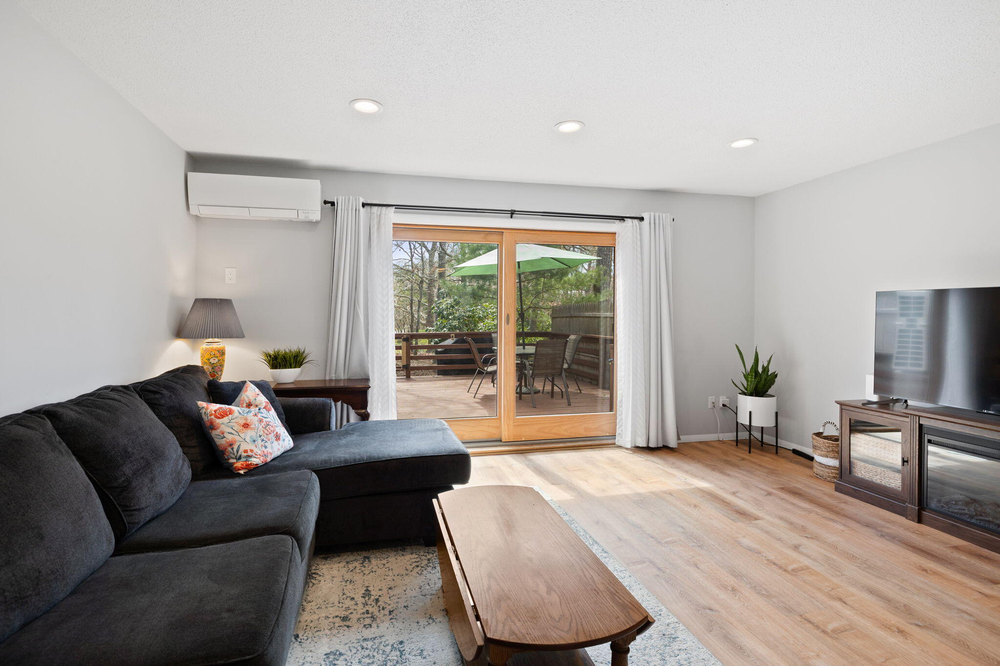 2 Roundhouse Road # 2