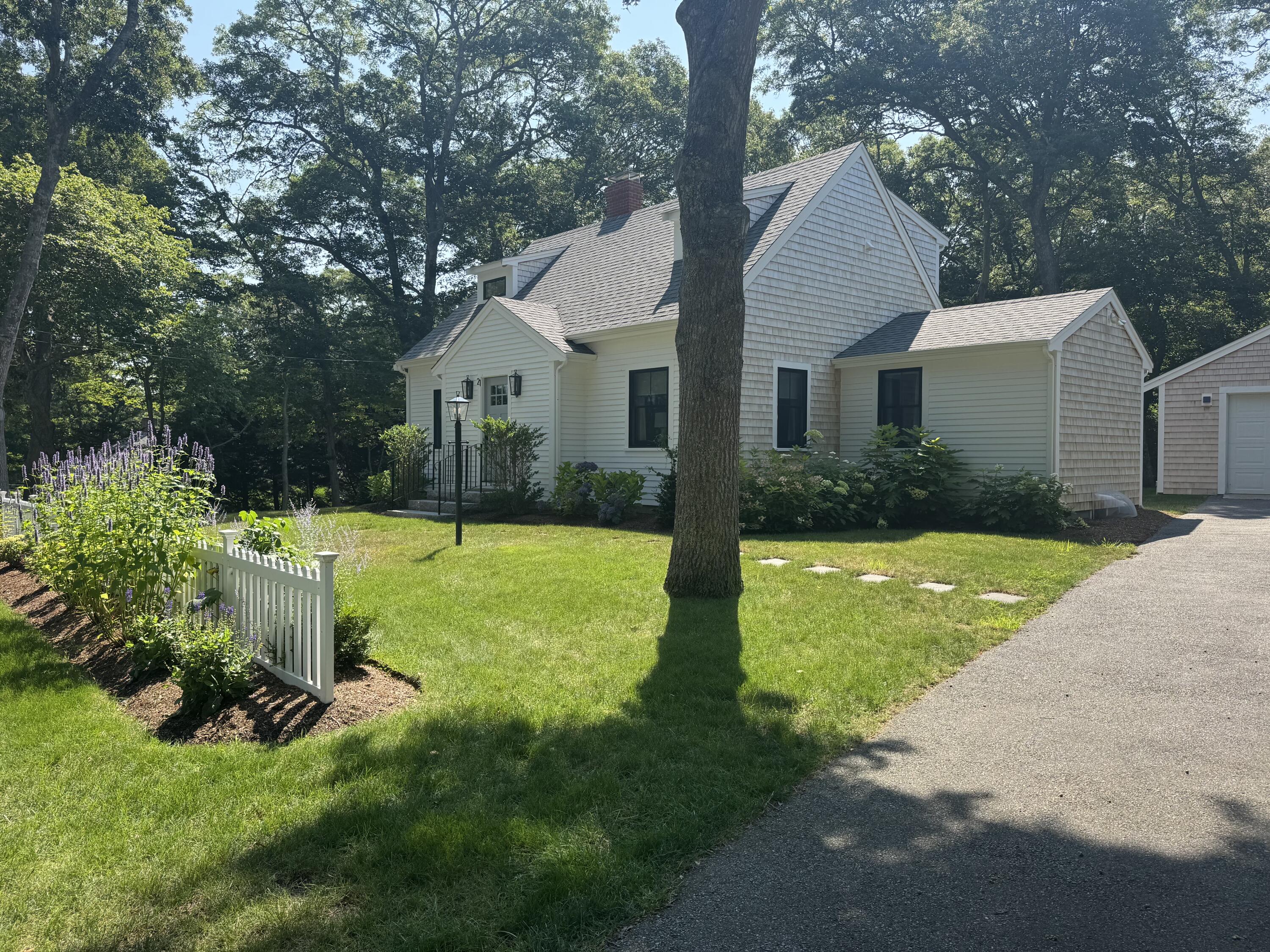 21 Oak Lane