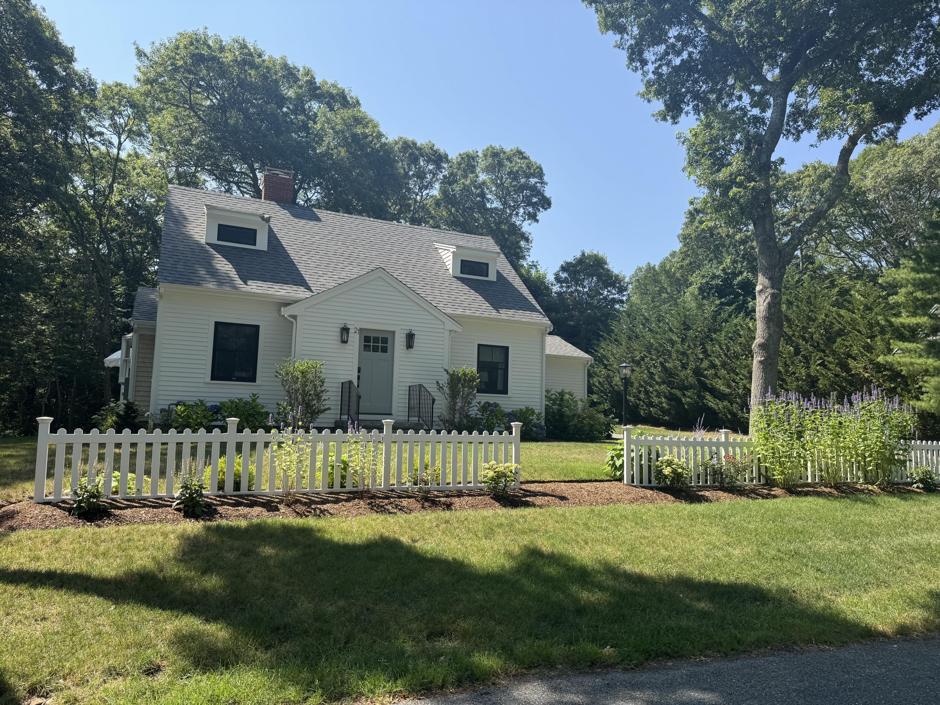 21 Oak Lane