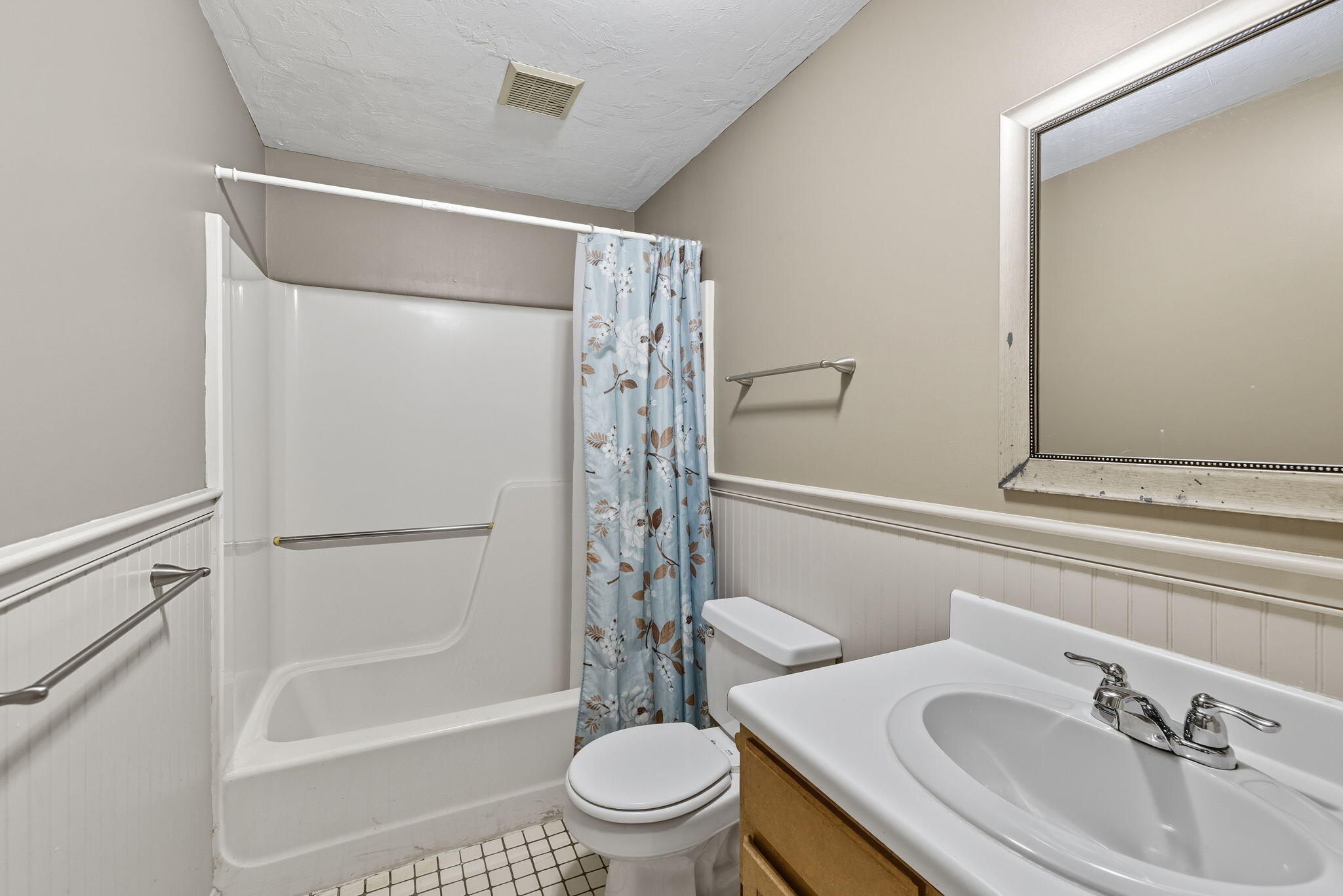 300 Falmouth Road # 17B