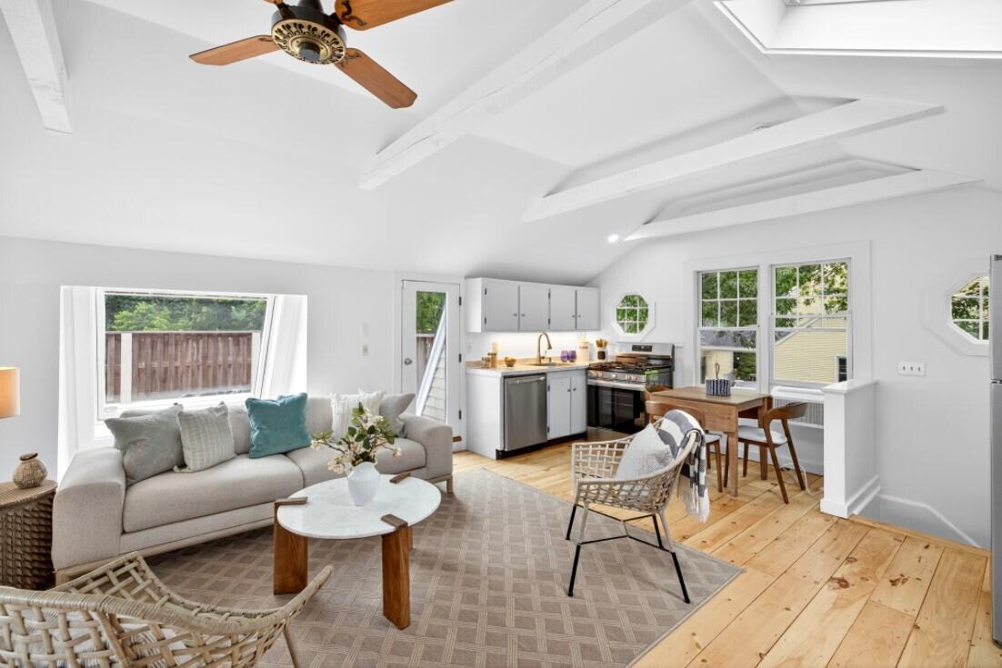 24 Captain Davis Lane