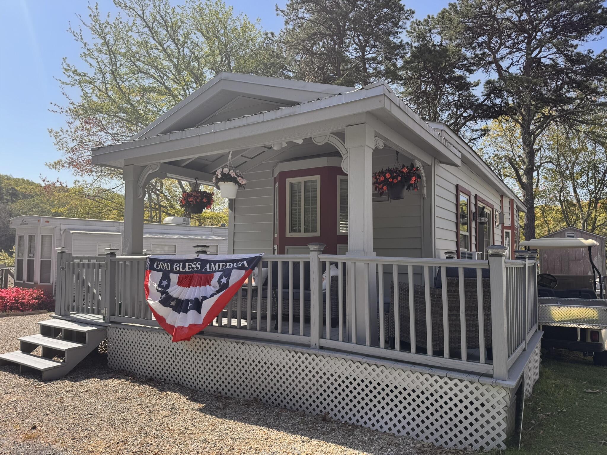 185 Cotuit Road Unit: BE4