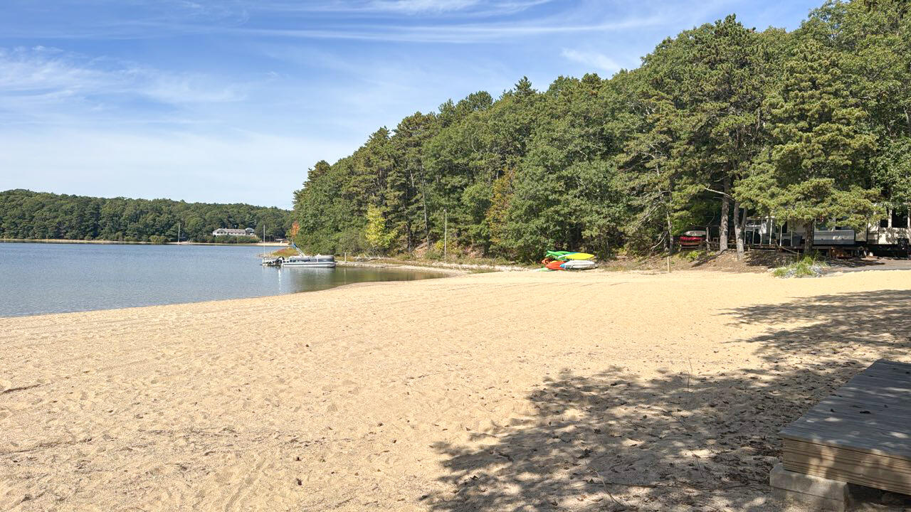185 Cotuit Road Unit: BE4