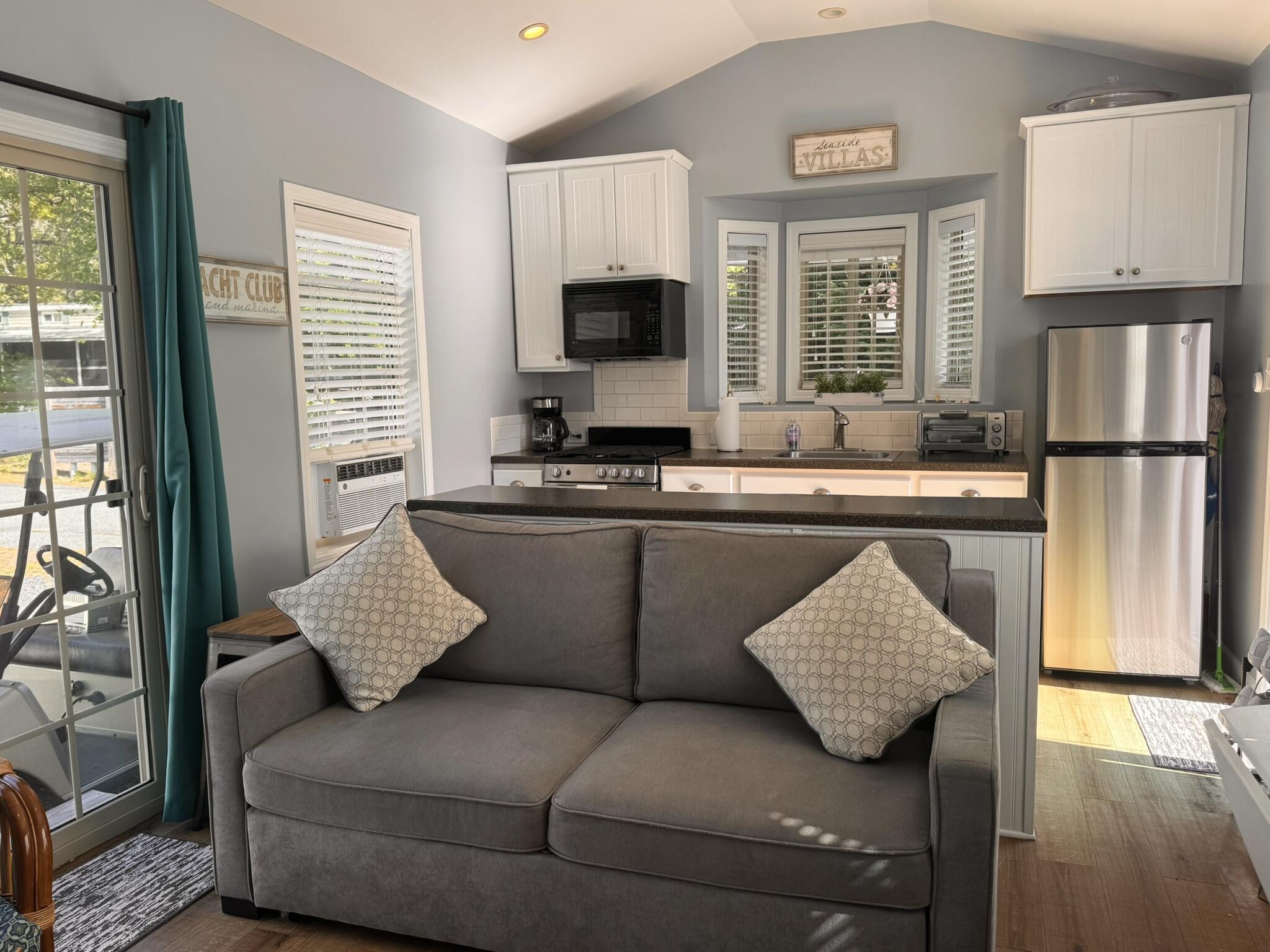 185 Cotuit Road Unit: BE4