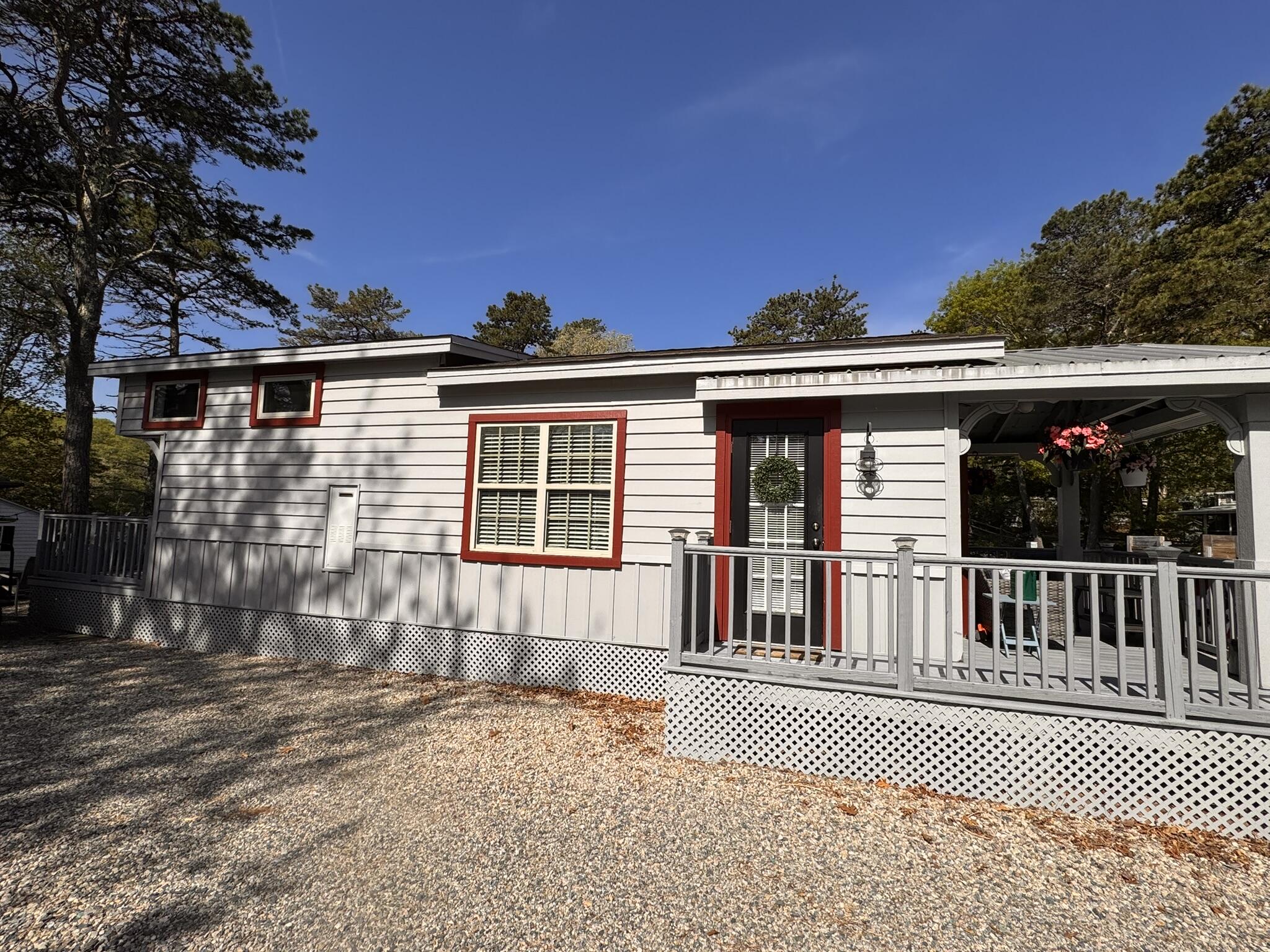 185 Cotuit Road Unit: BE4