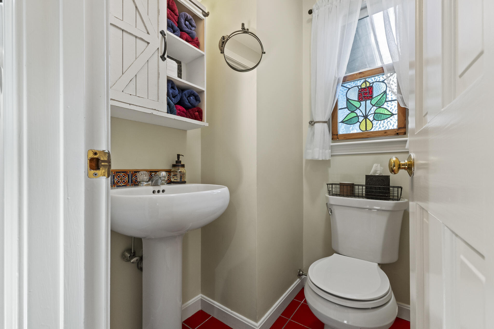 9 Strawberry Hill Road