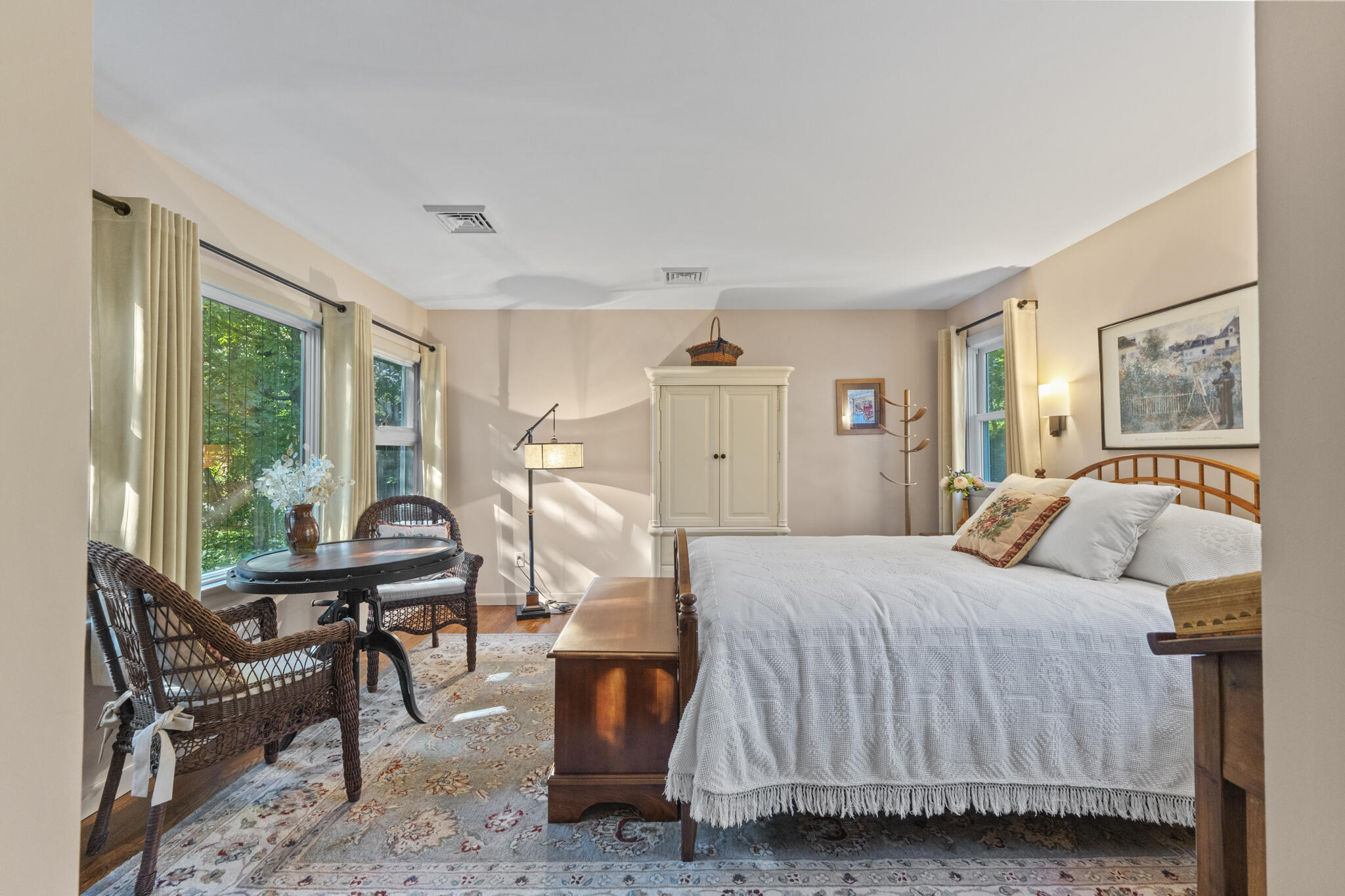 9 Strawberry Hill Road