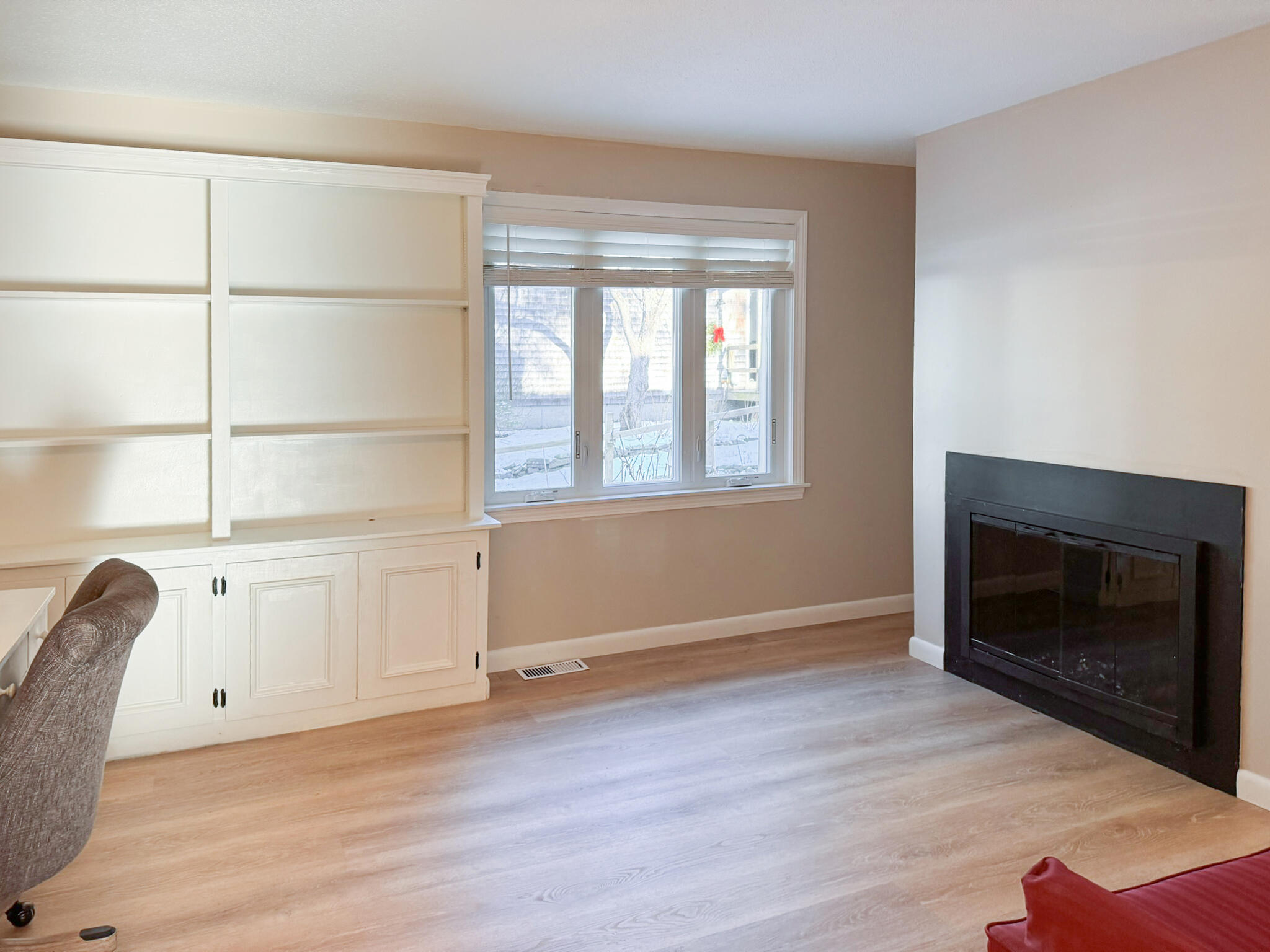225 Southwest Meadows UNIT 225