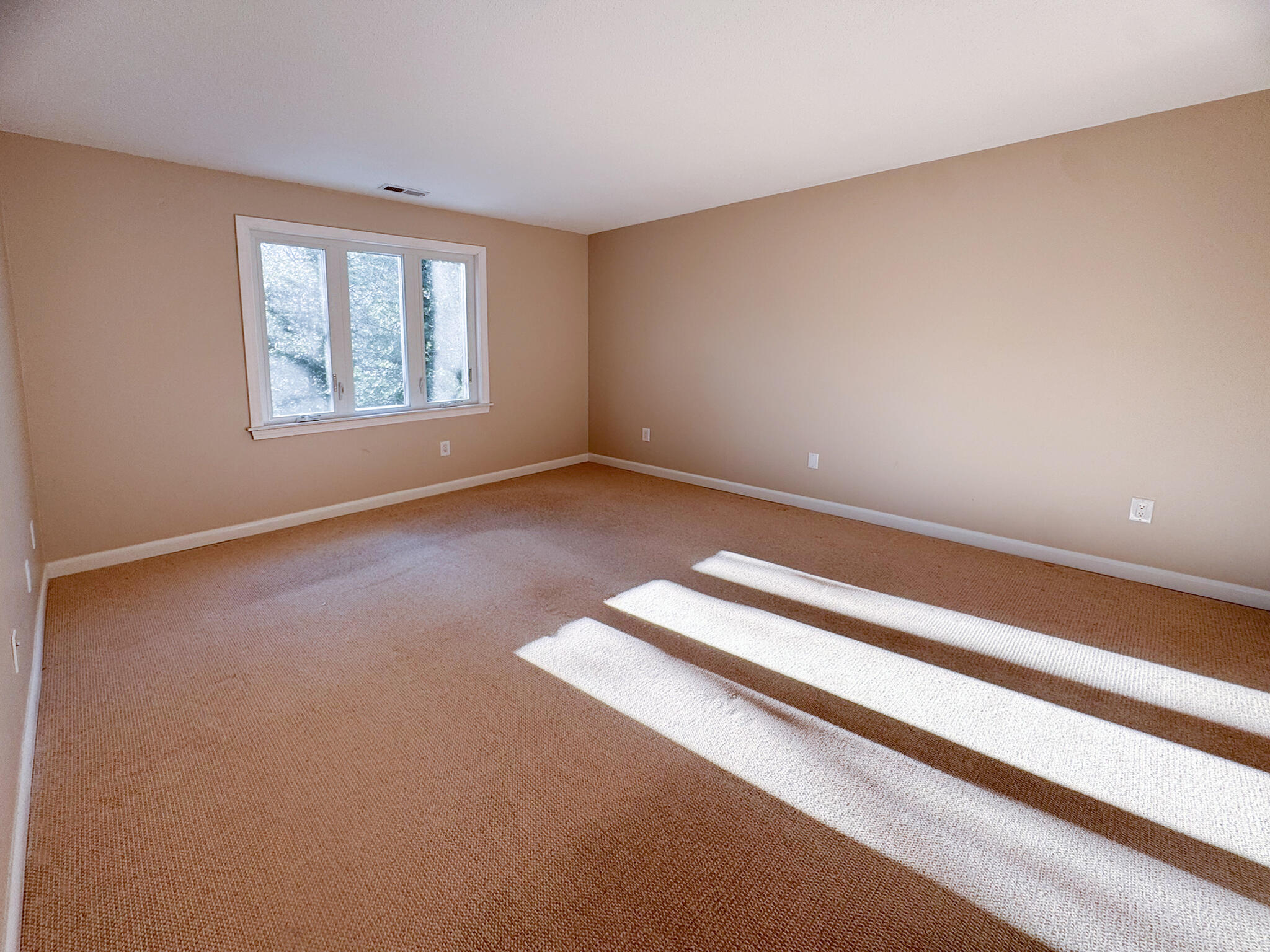 225 Southwest Meadows UNIT 225