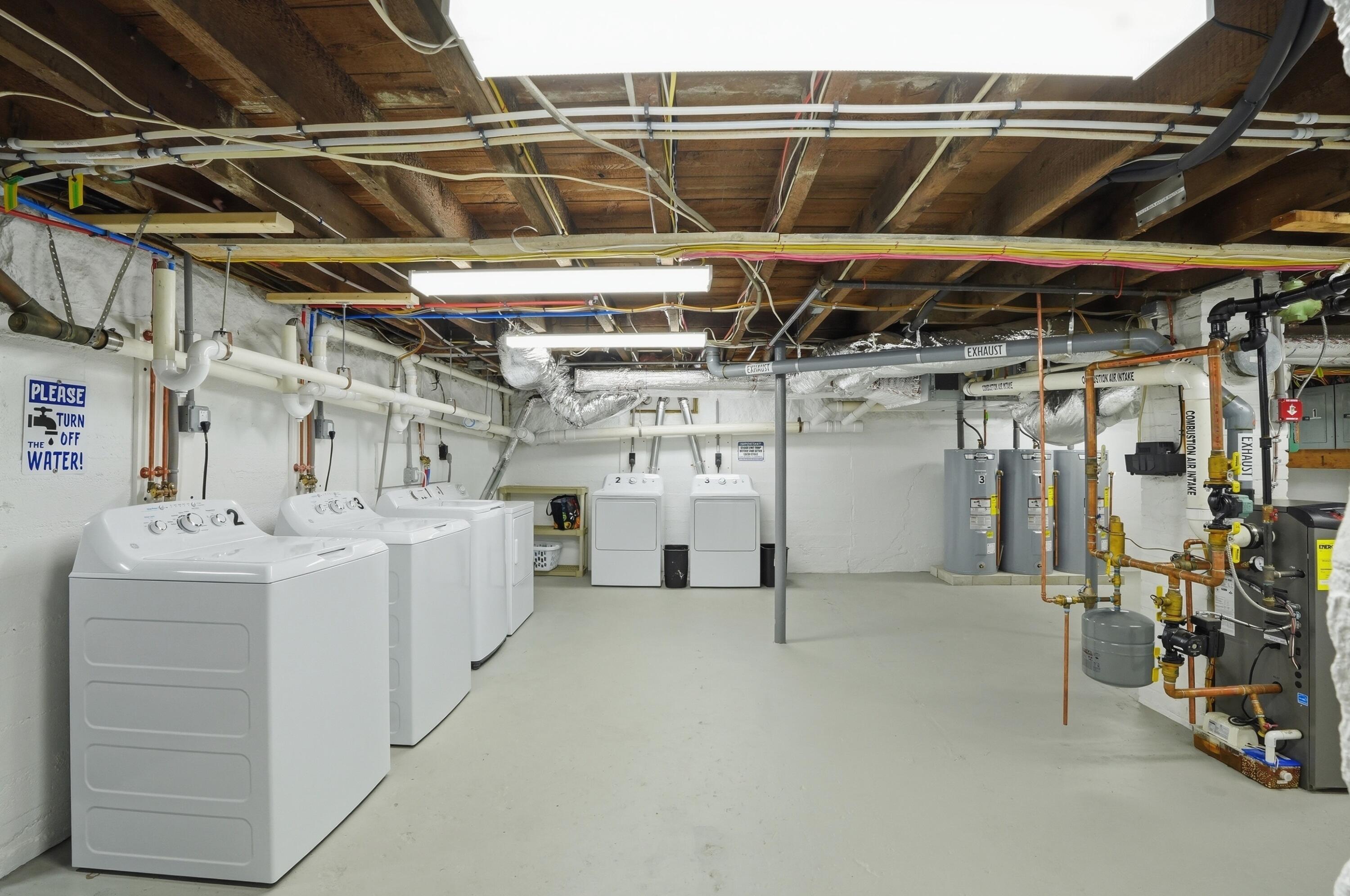 278 Teaticket Highway