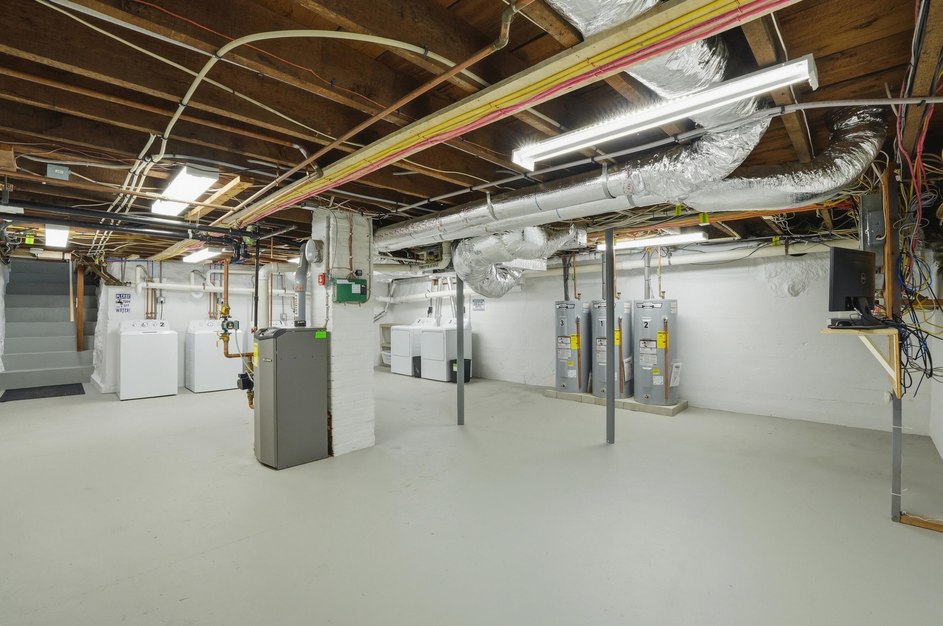 278 Teaticket Highway