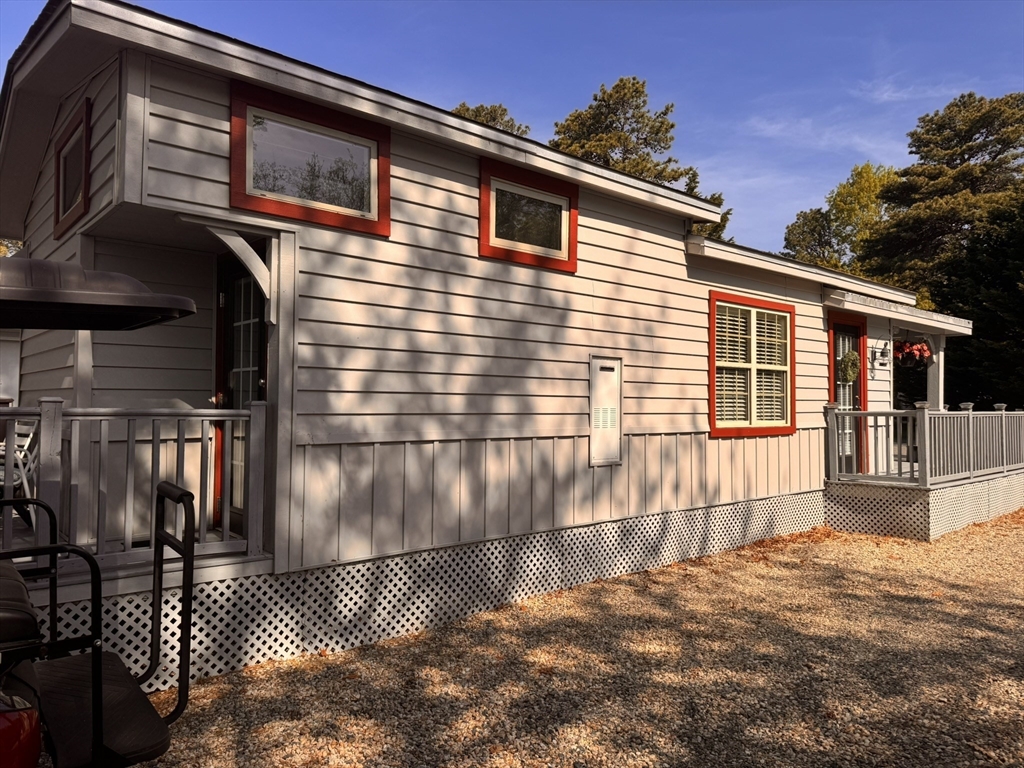 185 Cotuit Rd Unit: BE4