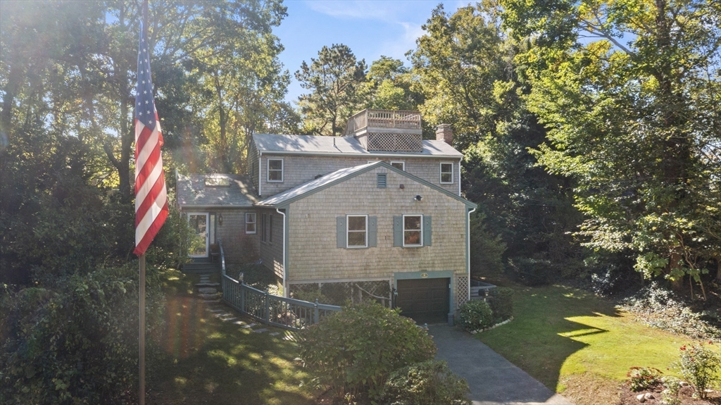 9 Strawberry Hill Rd