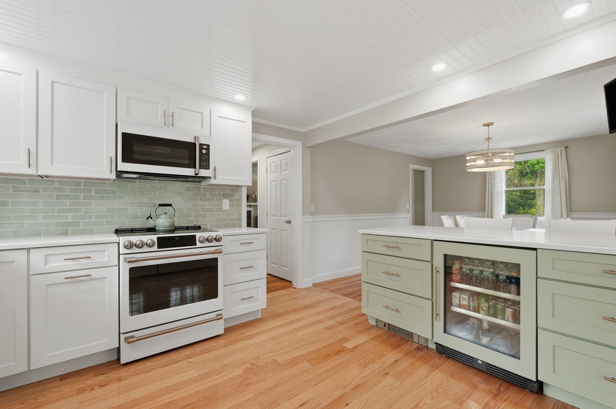 223 Plum Hollow Rd