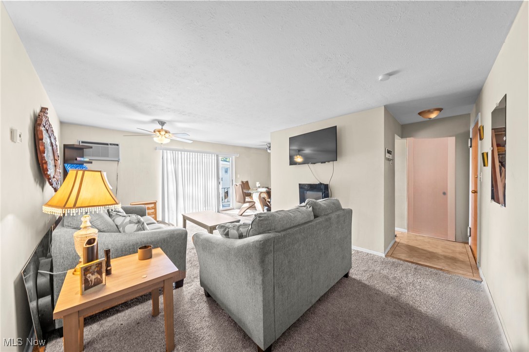 1372 Golden Gate Boulevard B203