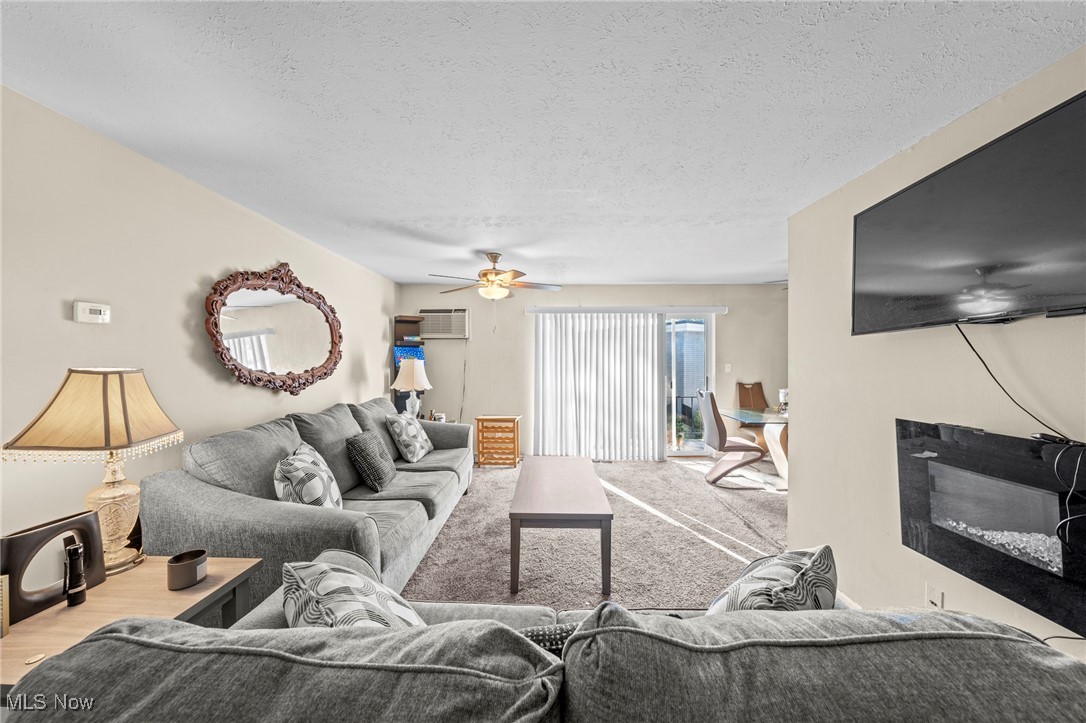 1372 Golden Gate Boulevard B203