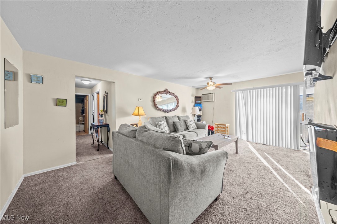 1372 Golden Gate Boulevard B203