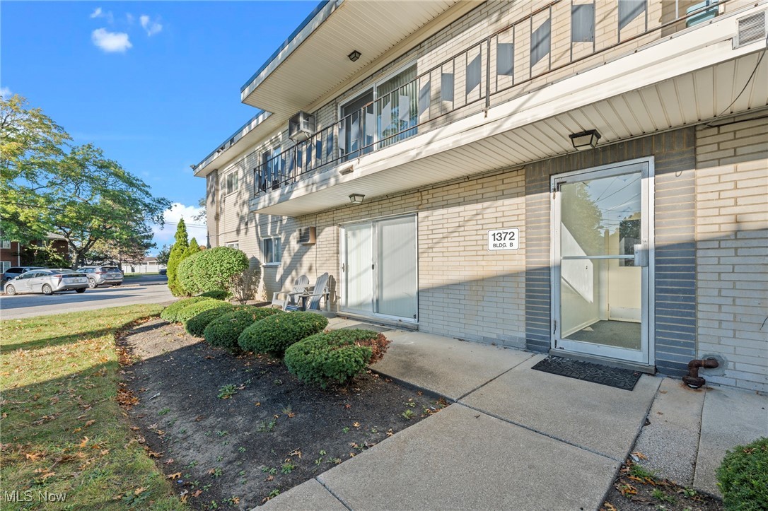 1372 Golden Gate Boulevard B203
