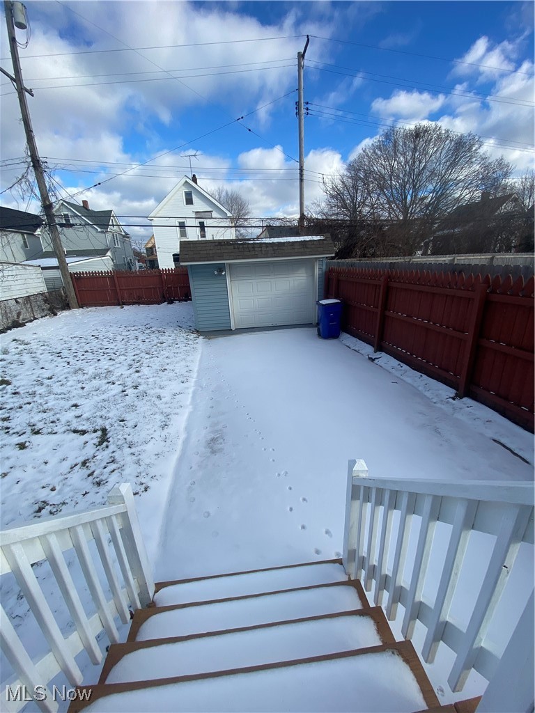 1257 E 168th Street