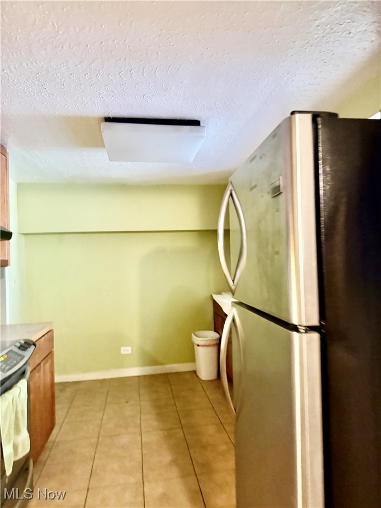13800 Fairhill Road 112
