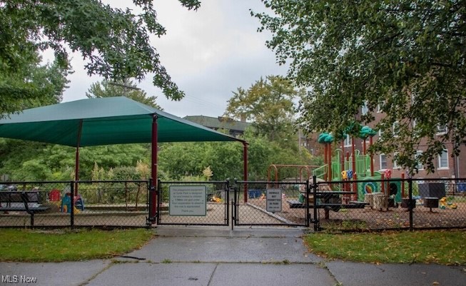 13800 Fairhill Road 112