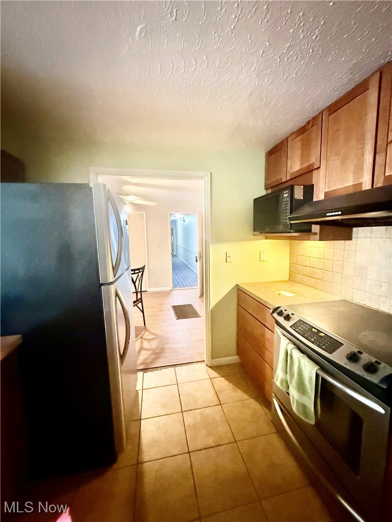 13800 Fairhill Road 112