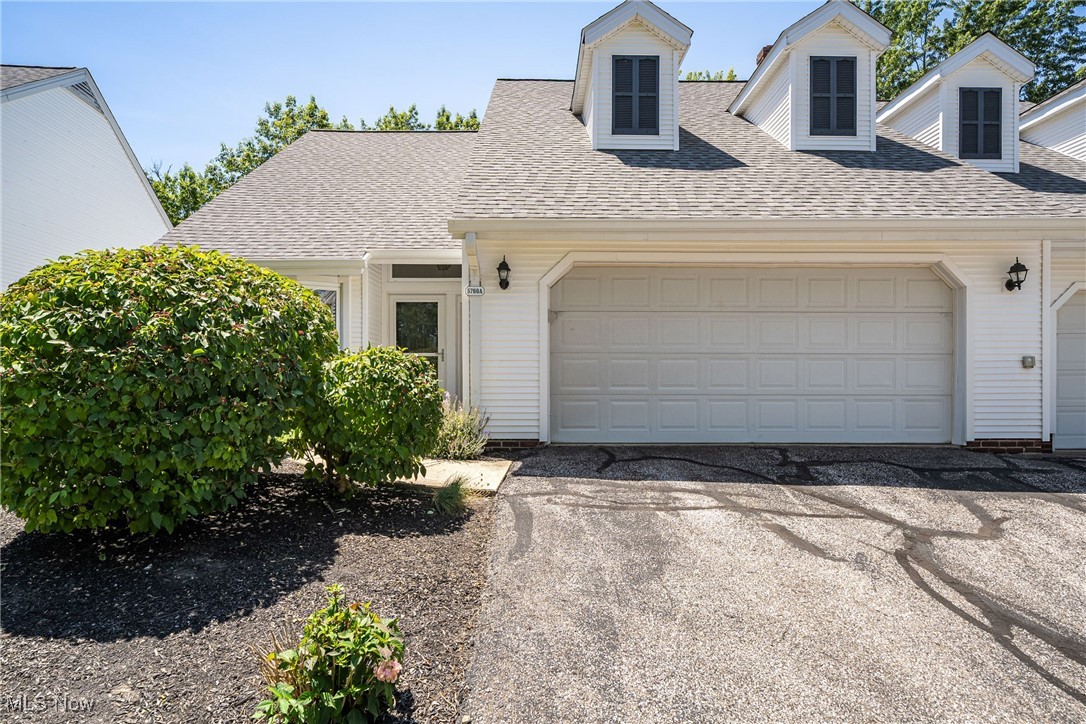 5760 Emerald Ridge A