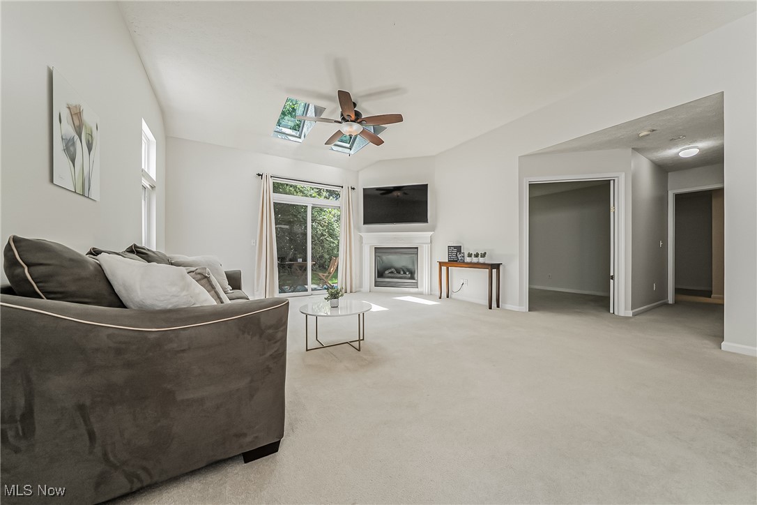 5760 Emerald Ridge A