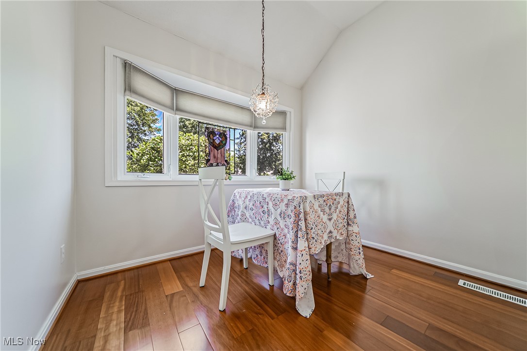 5760 Emerald Ridge A